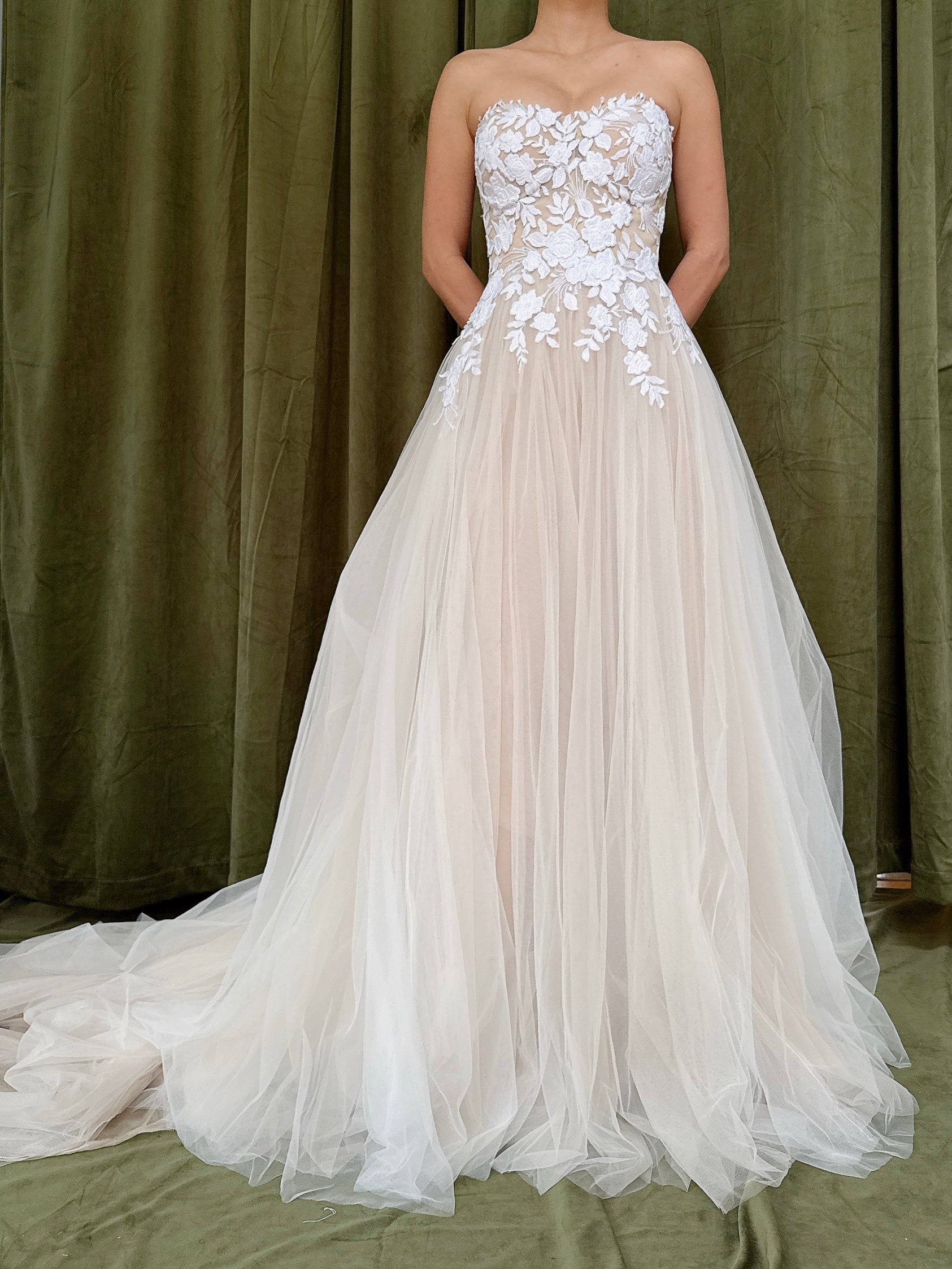 Mira Zwillinger Strapless Nude Tulle Embroidered Dress - M/8