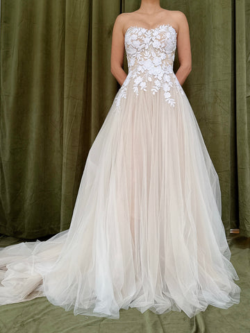 Mira Zwillinger Strapless Nude Tulle Embroidered Dress - M/8