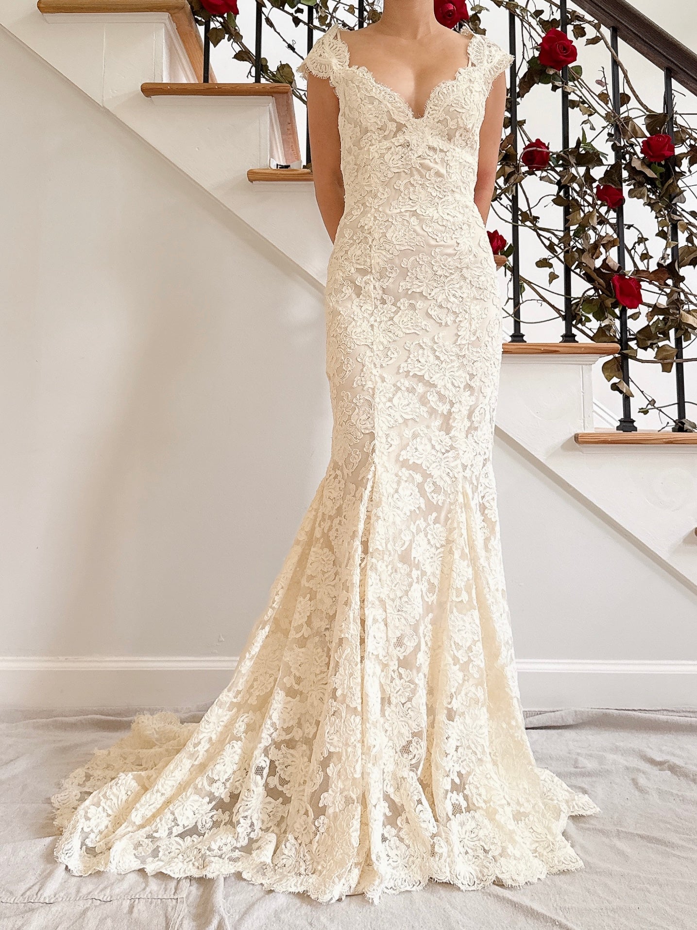 Vintage Monique Llhuilier Lace and Silk Gown - XS/S