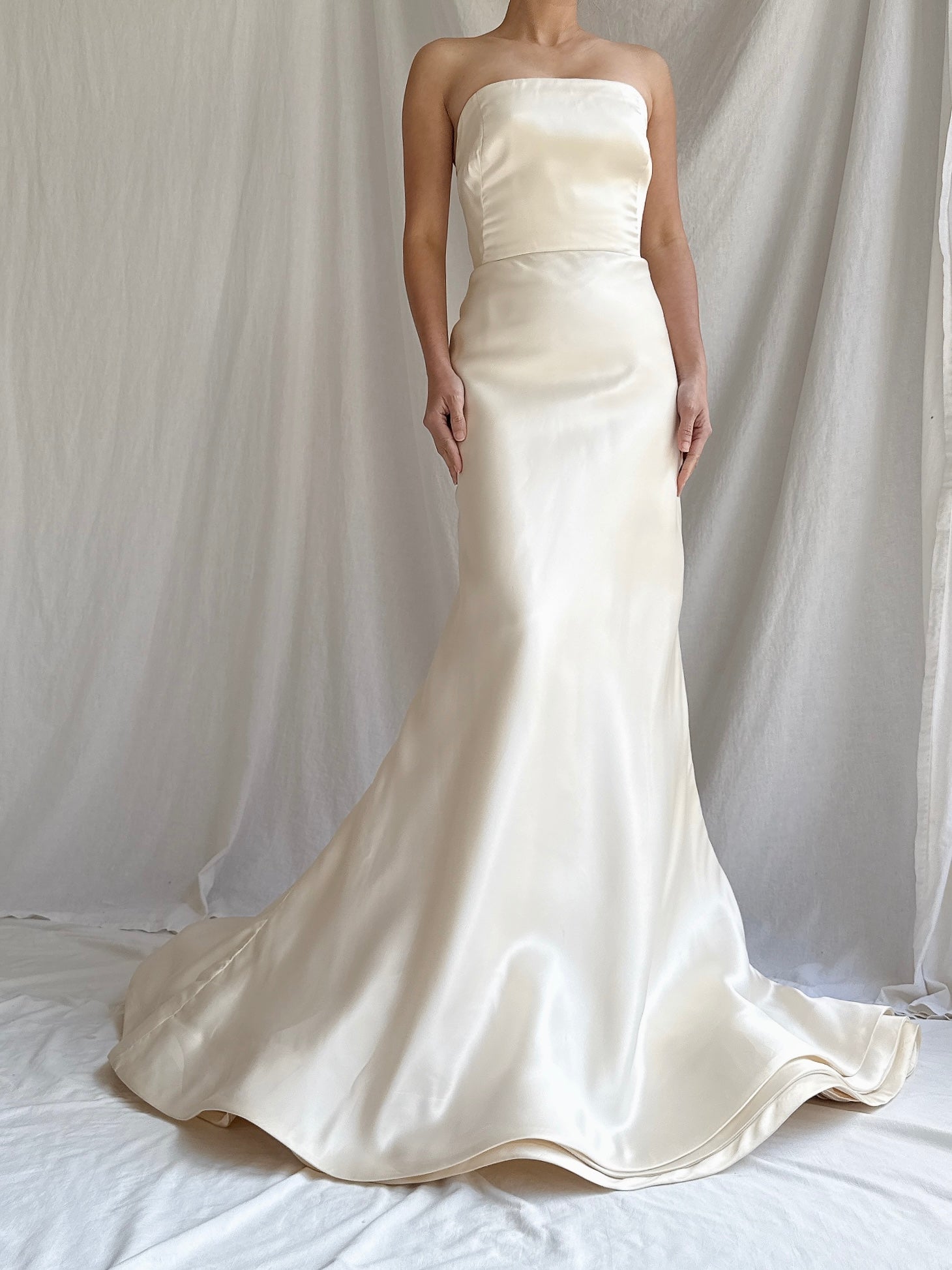 Vintage Vera Wang Silk Organza Gown - XS/2