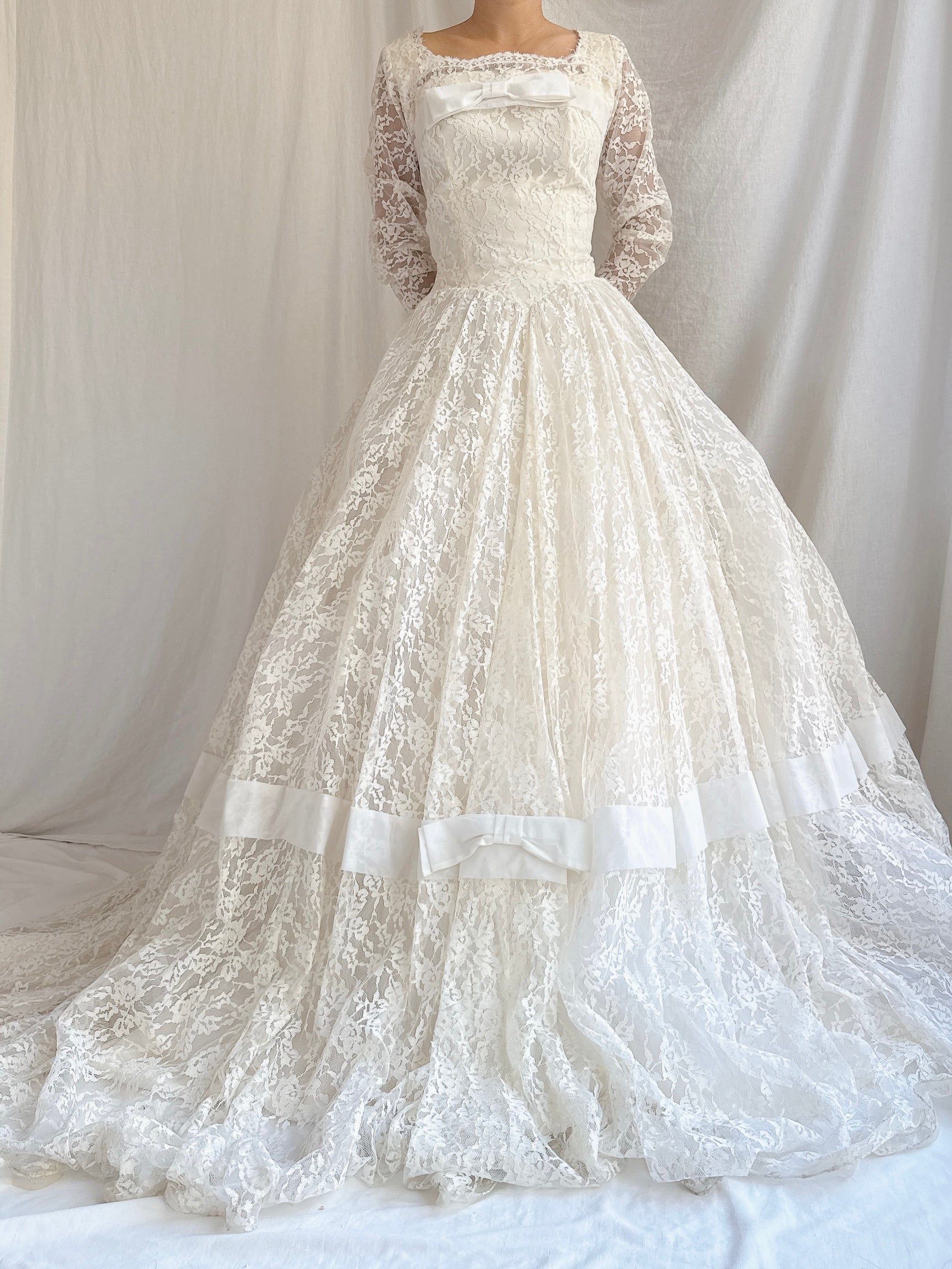 1950s Lace Long Sleeve Gown - S
