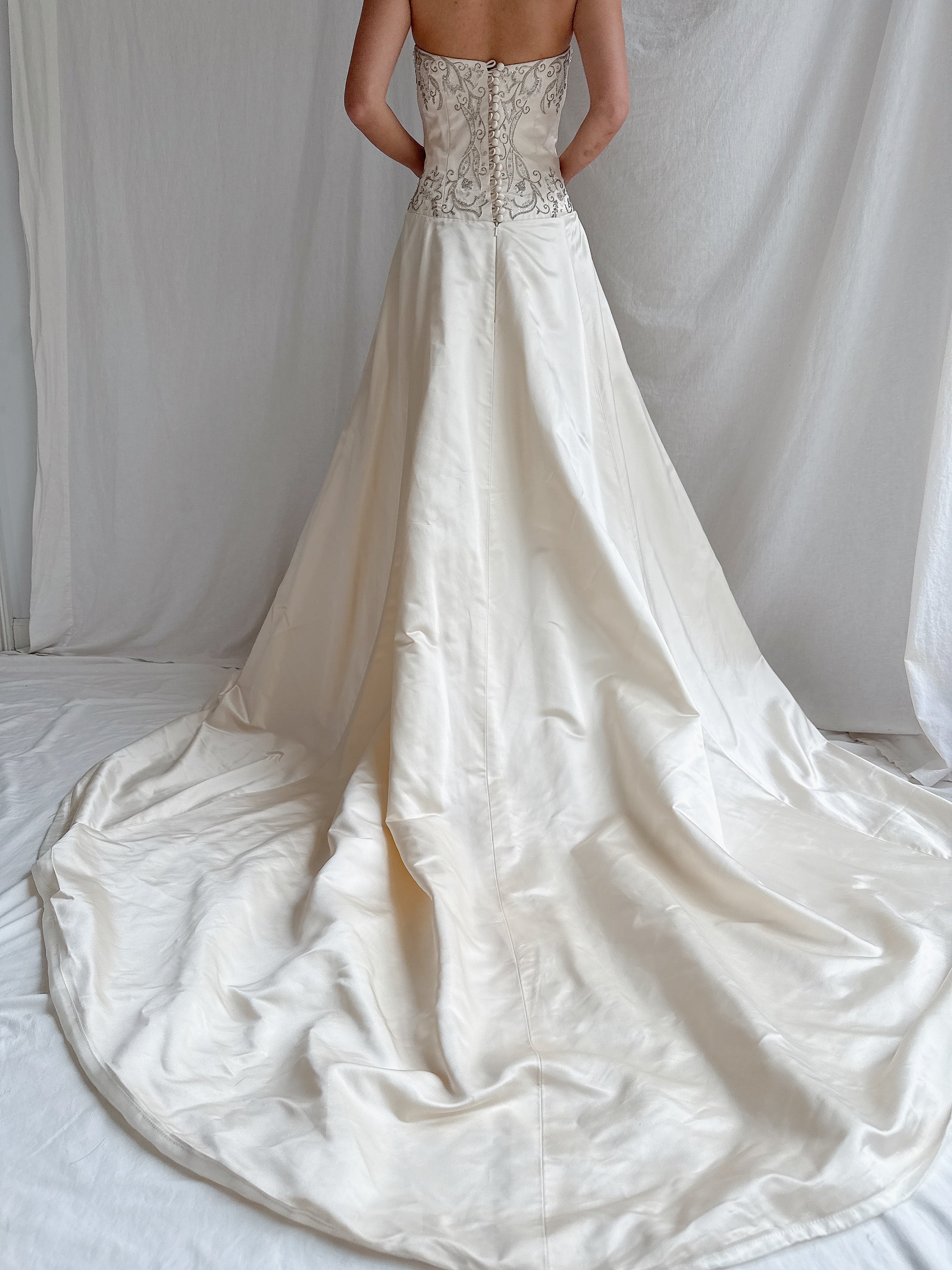 Vintage Sassi Holfold UK Silk Busyier Gown - M/10