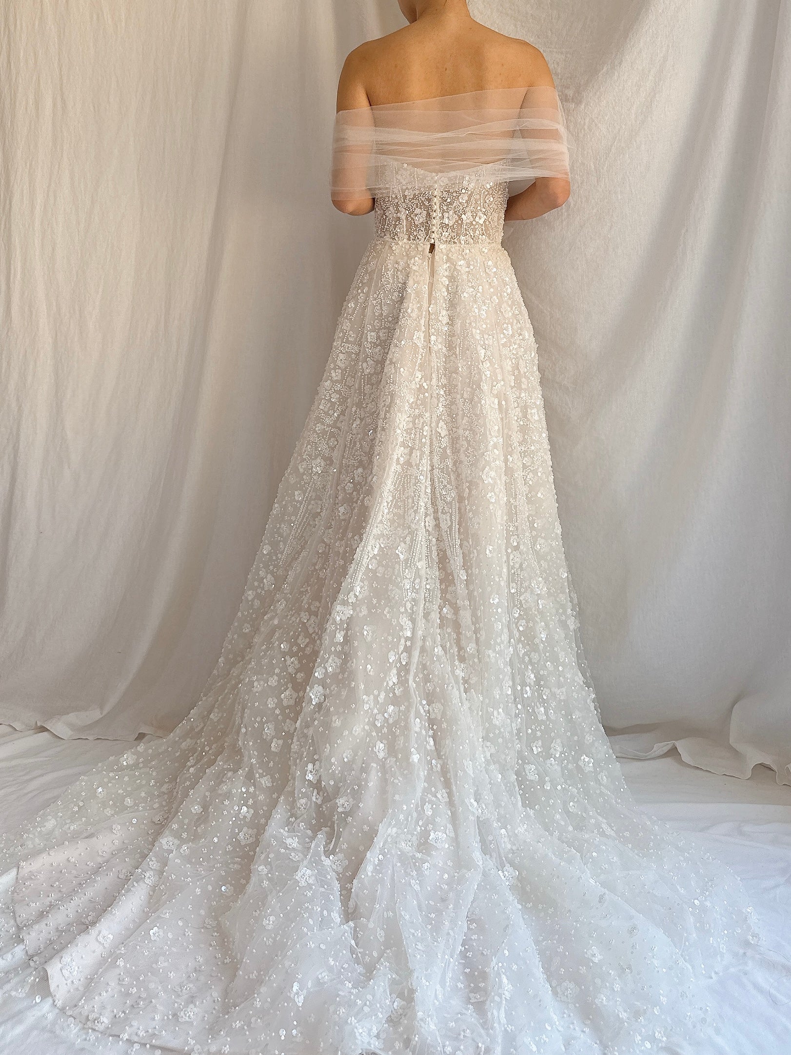 Beaded Embelished Tulle Gown - S/4