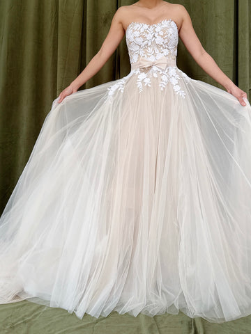 Mira Zwillinger Strapless Nude Tulle Embroidered Dress - M/8