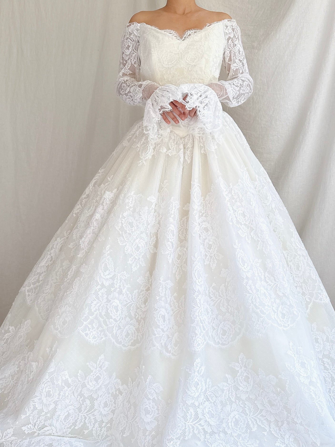 Vintage Lazaro Lace Basque Waist Gown - S