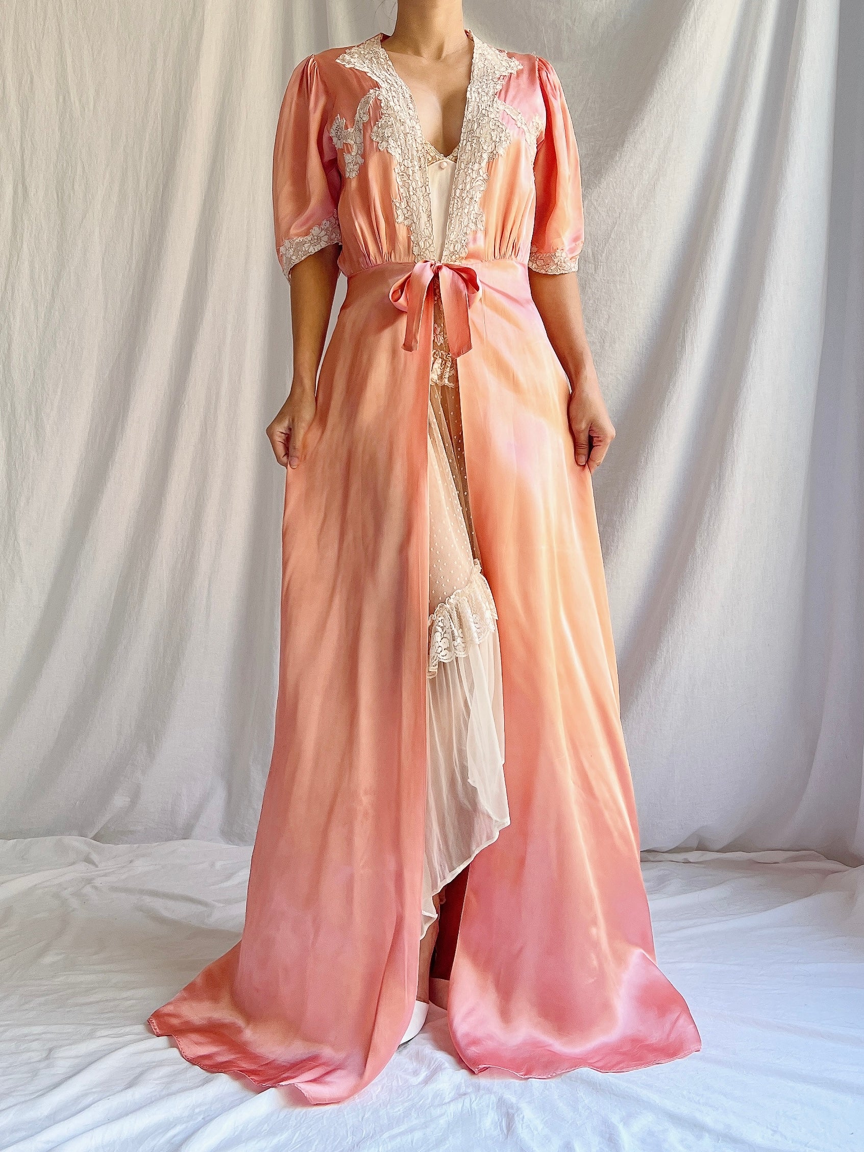 1930s Coral Peach Dressing Gown - M