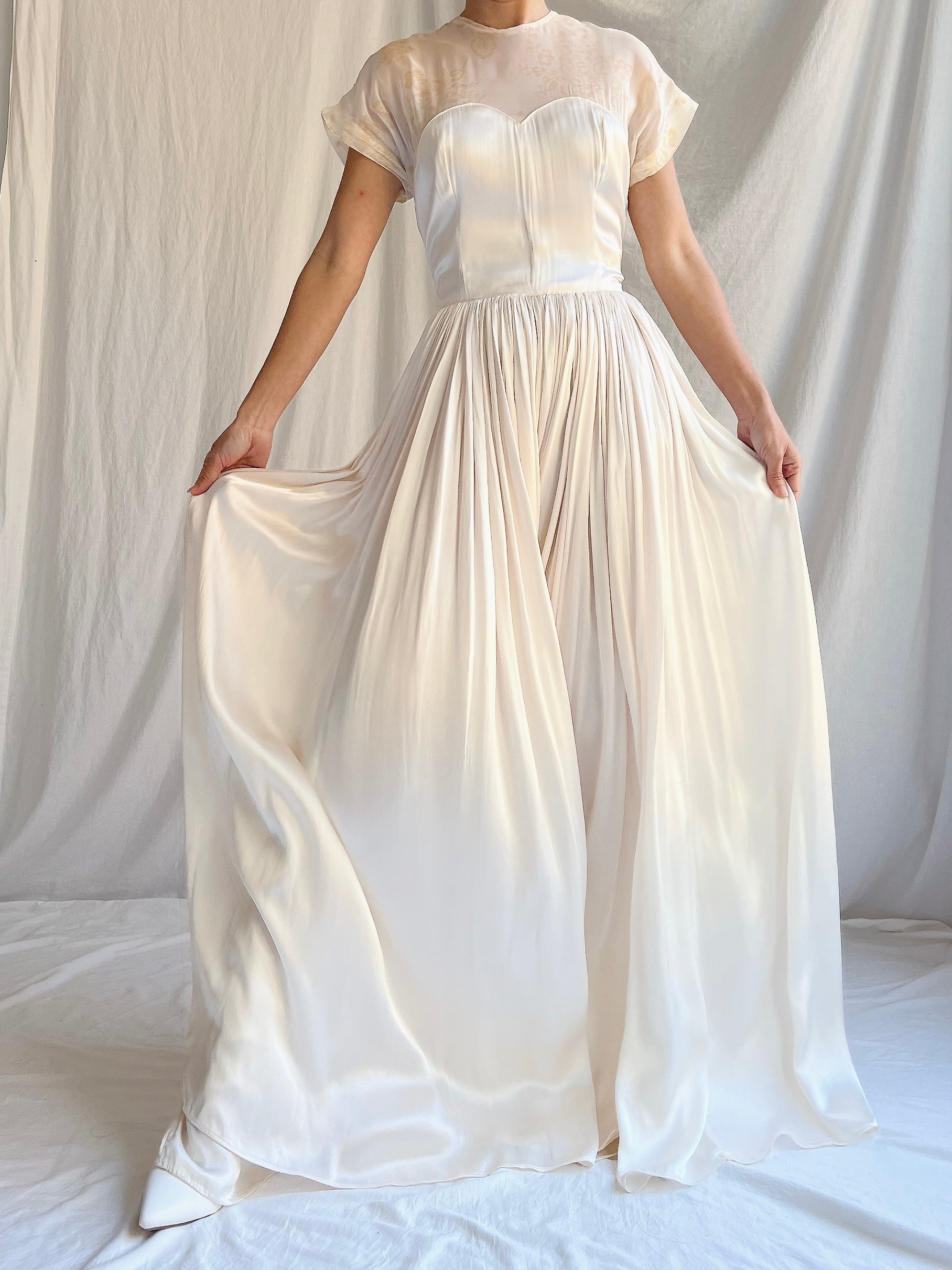 1940s Ivory Satin Dress - XS