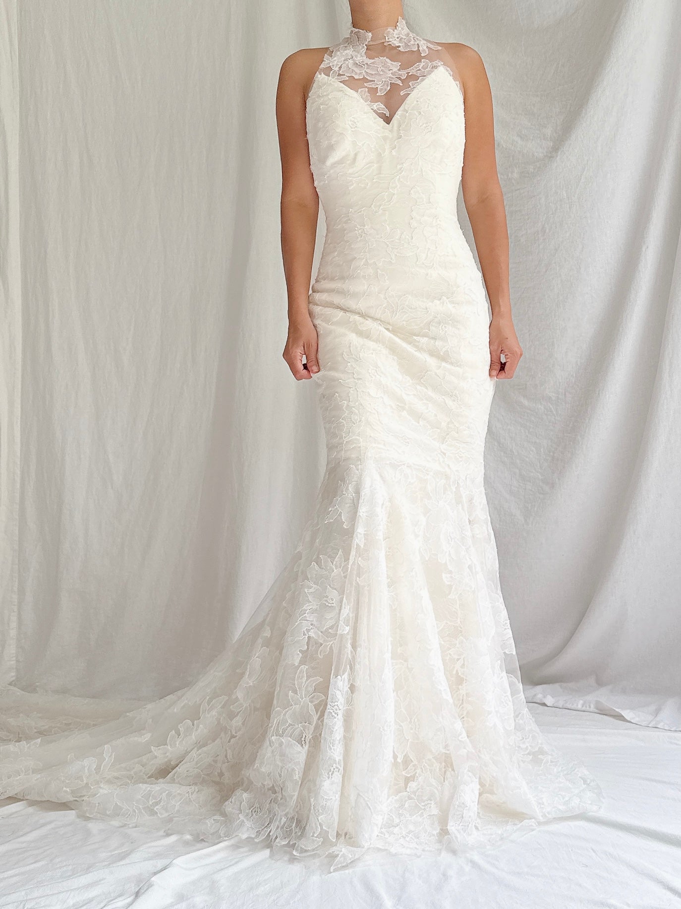 00 Vera Wang Silk Lace Gown - XXS/0