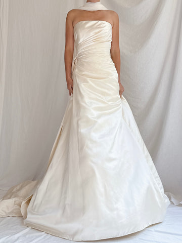 Vera Wang Silk Satin Strapless Gown - S/4/6