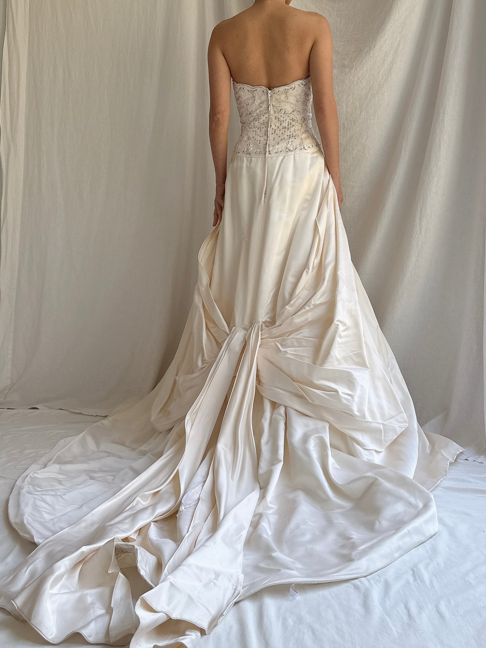 Vintage Jim Hjelm Silk Gown - M/8