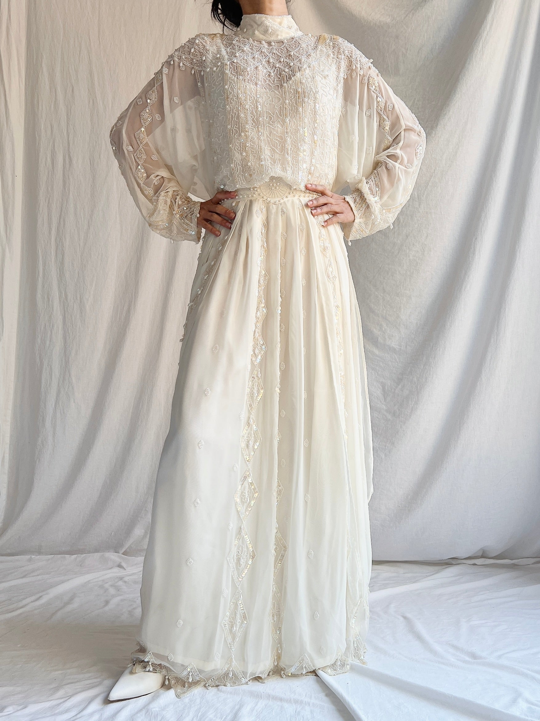 Vintage Chiffon Dolman Sleeves Gown - M