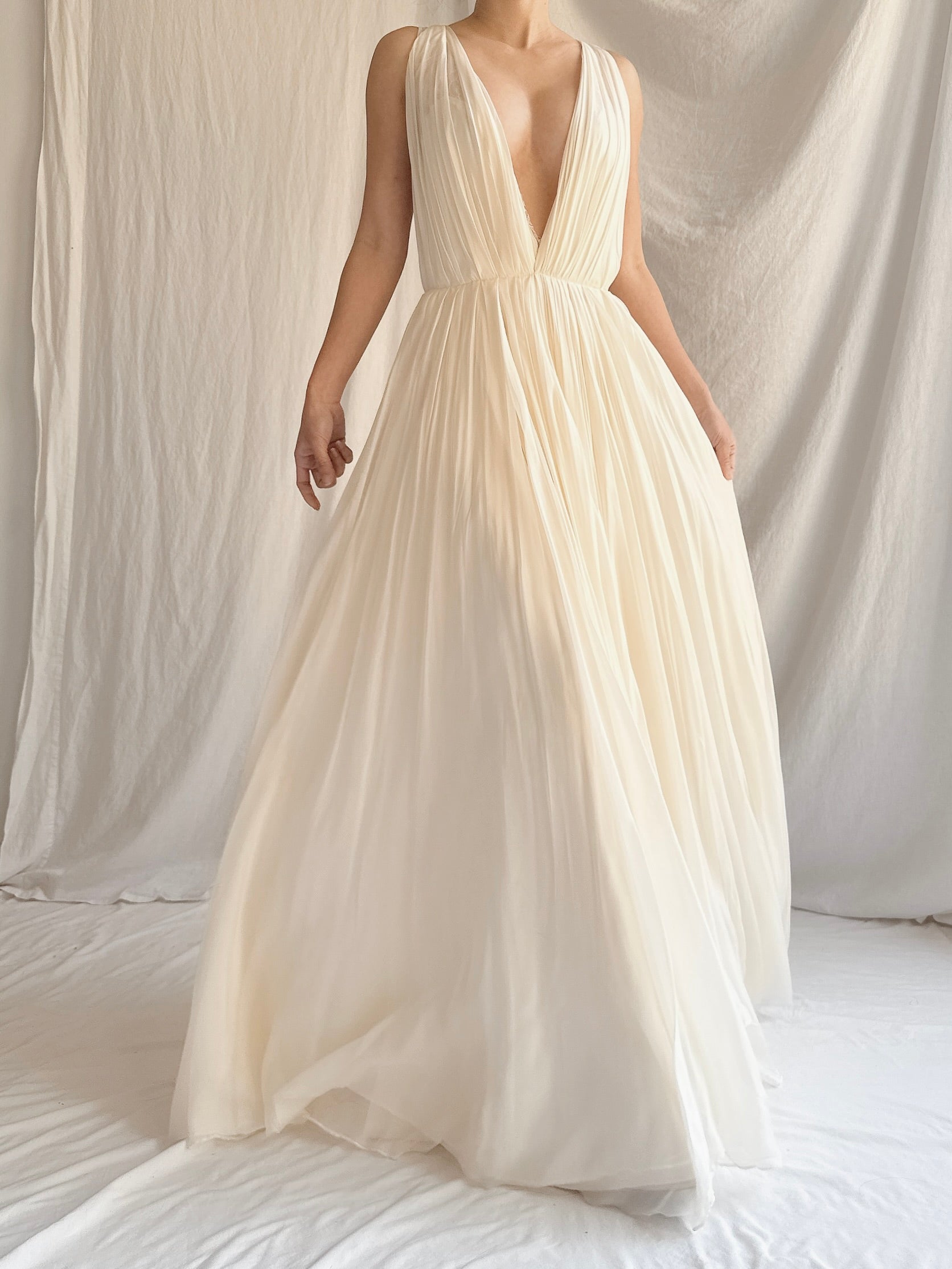 Leanne Marshall Ivory Silk Gown - XS/2