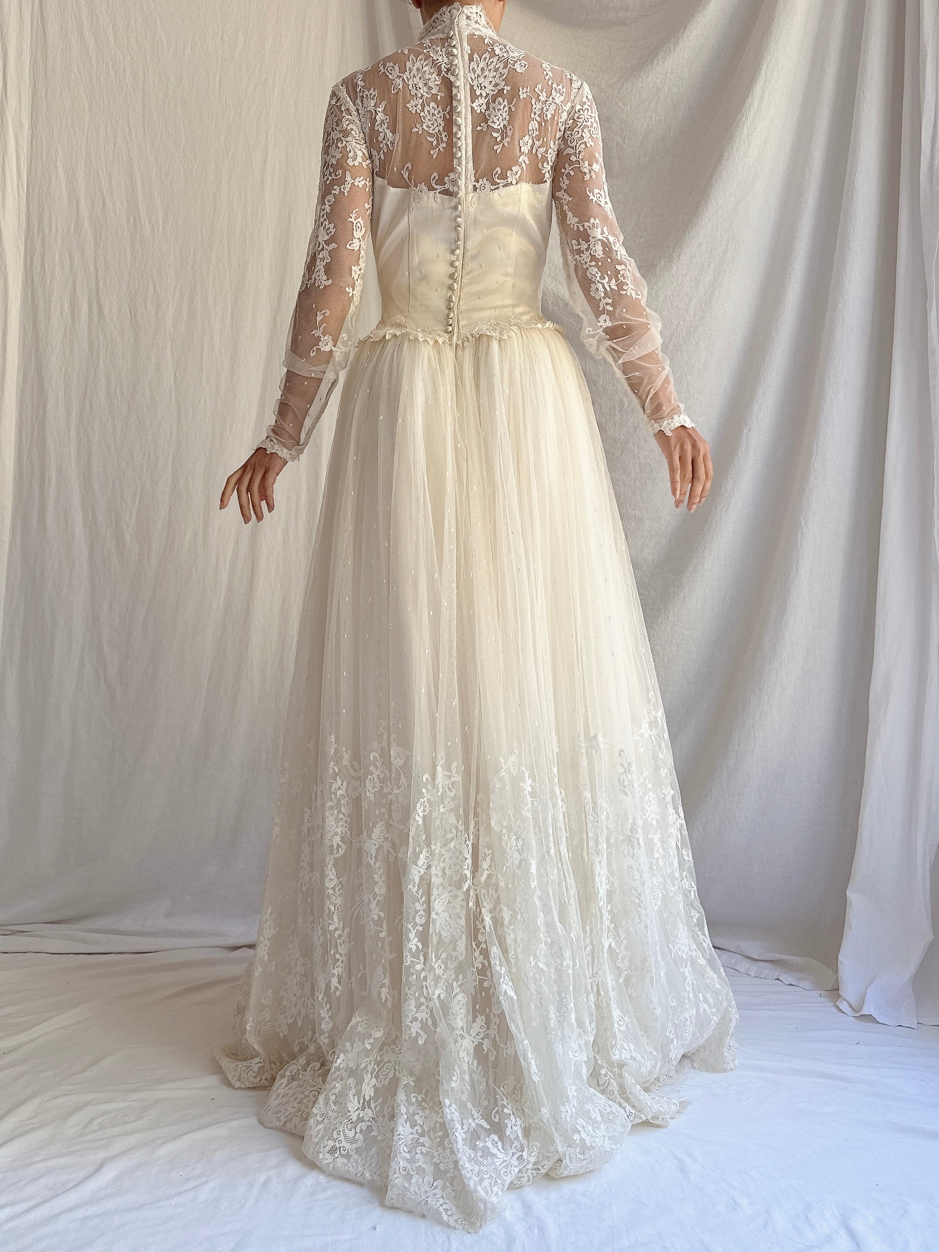 Vintage Silk Lace Gown - Size XS/S