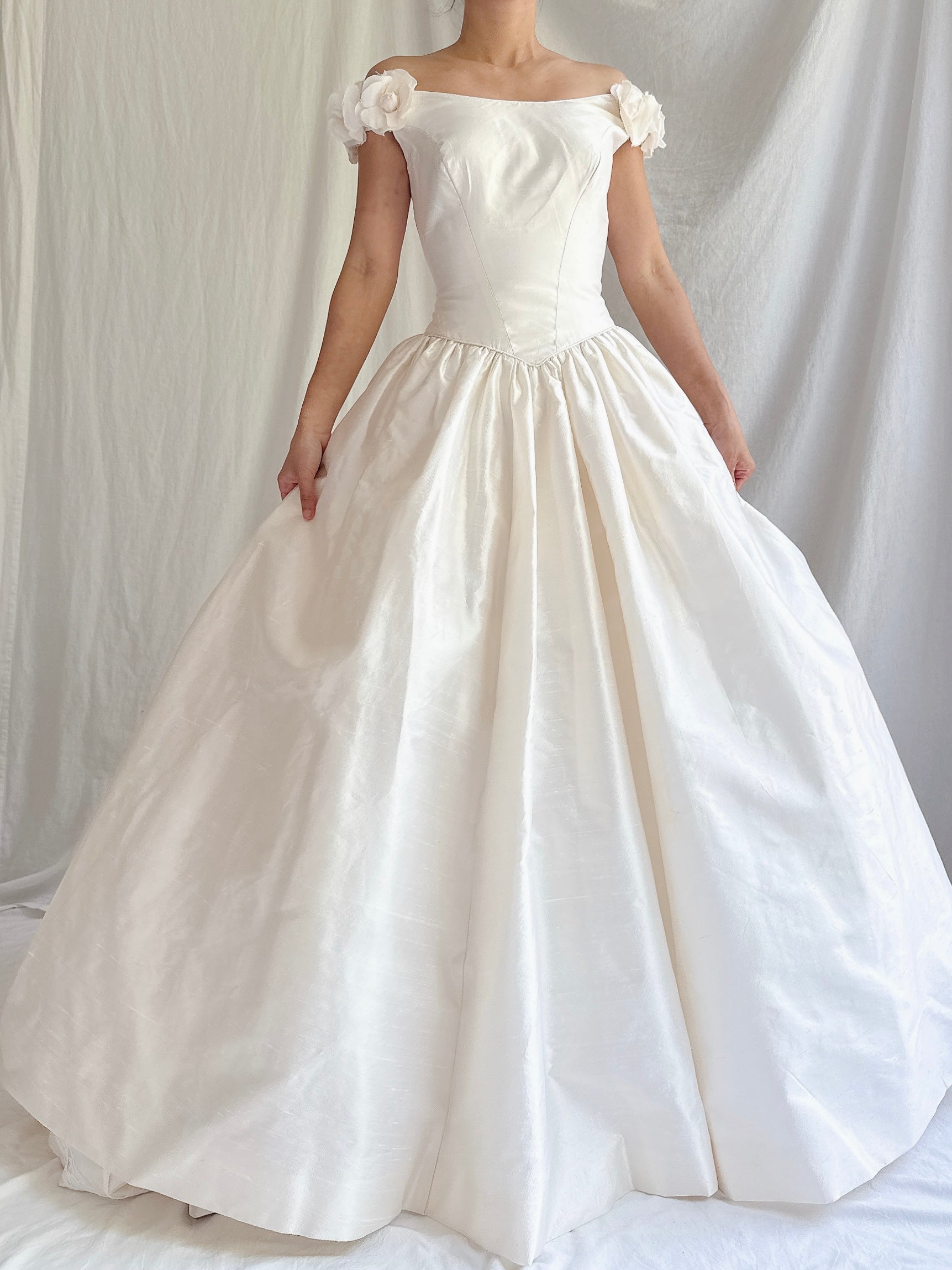 1990s Silk Flower Embellished Gown - XS