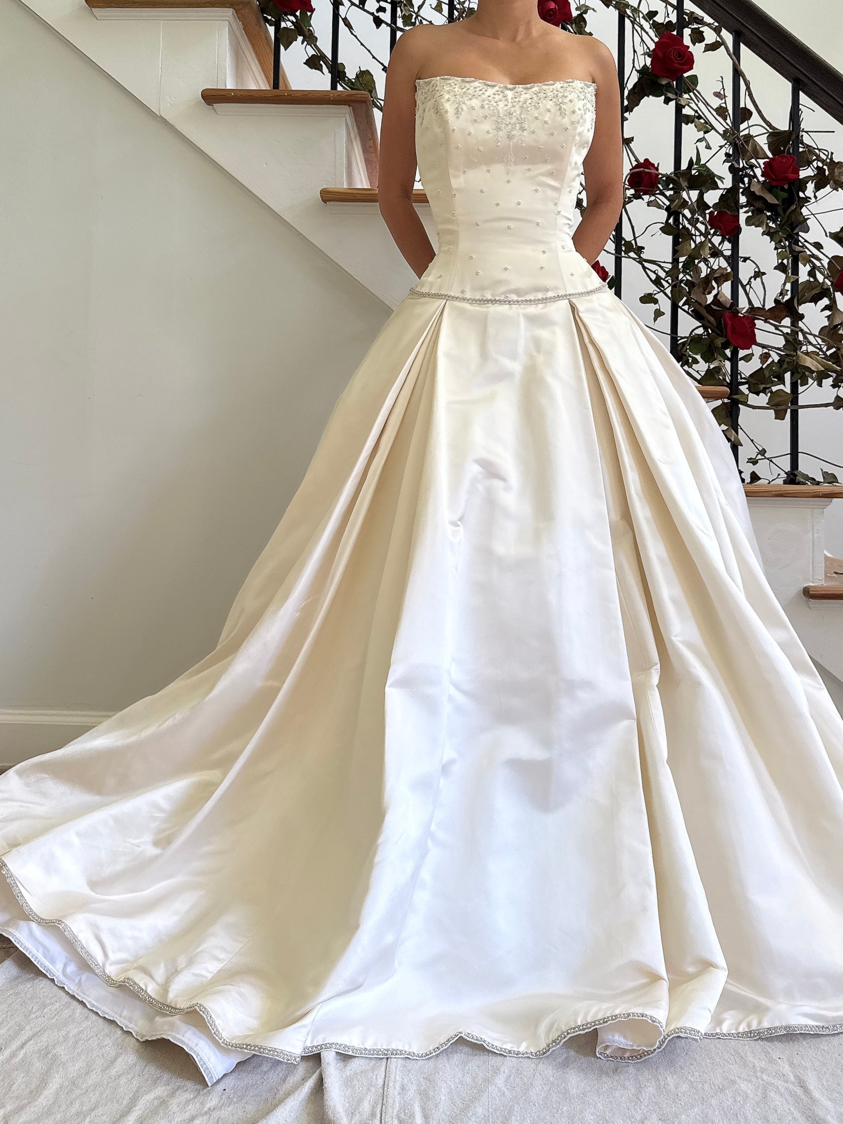Vintage Eve of Milady Silk Gown - M