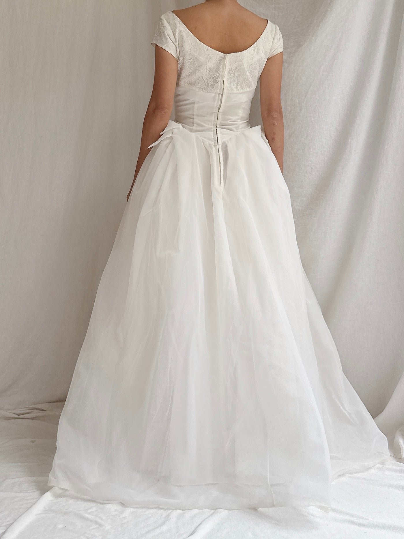 1950s Organdy and Lace Gown - XS