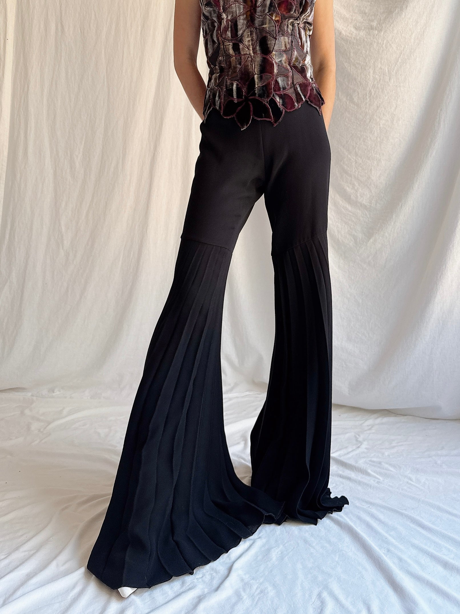 Vintage Rayon Pleated Bell Bottoms - M