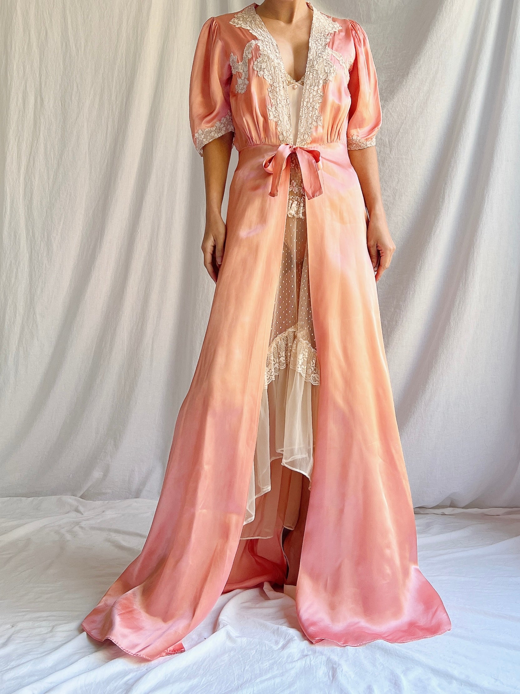 1930s Coral Peach Dressing Gown - M