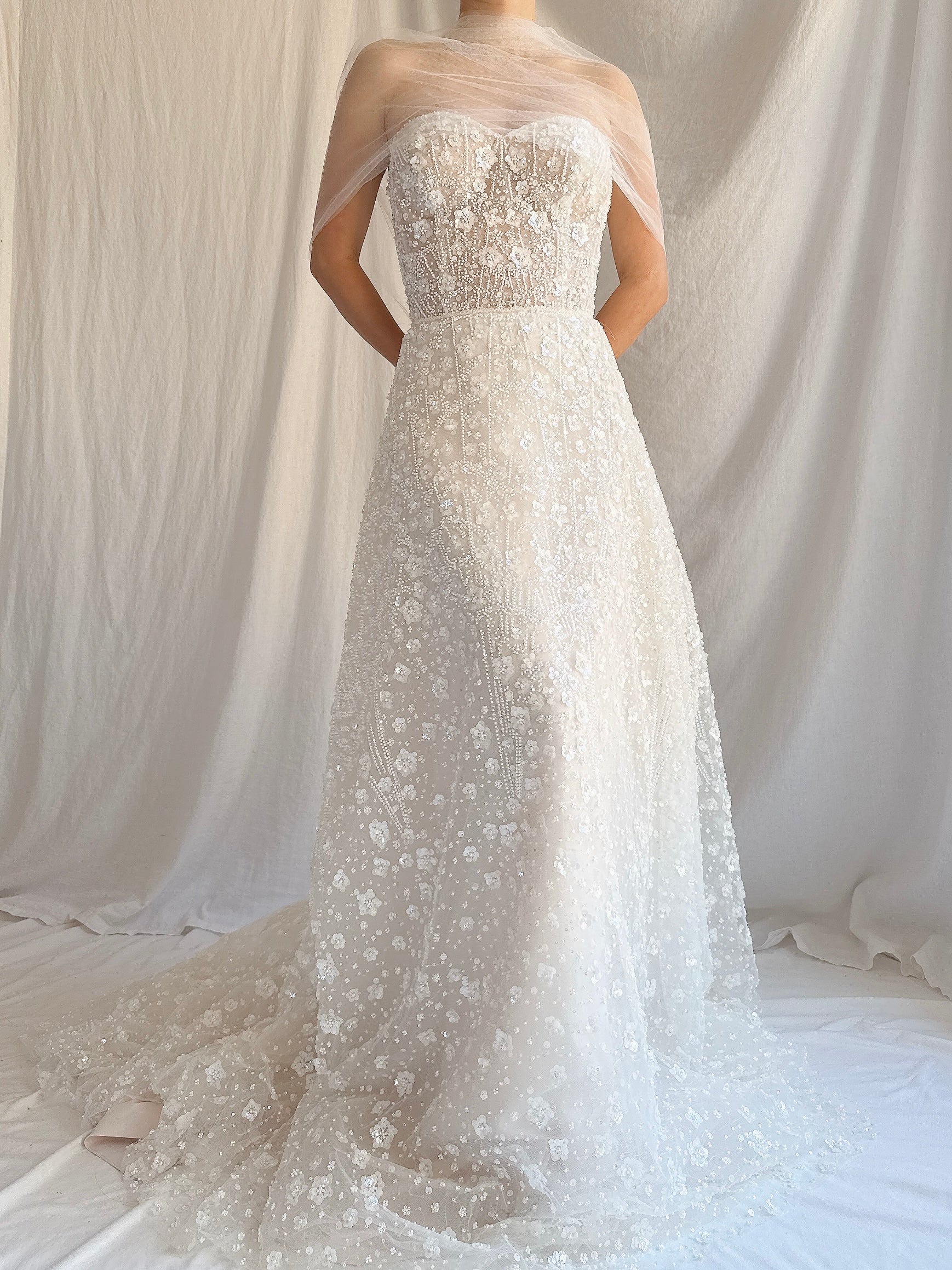 Beaded Embelished Tulle Gown - S/4