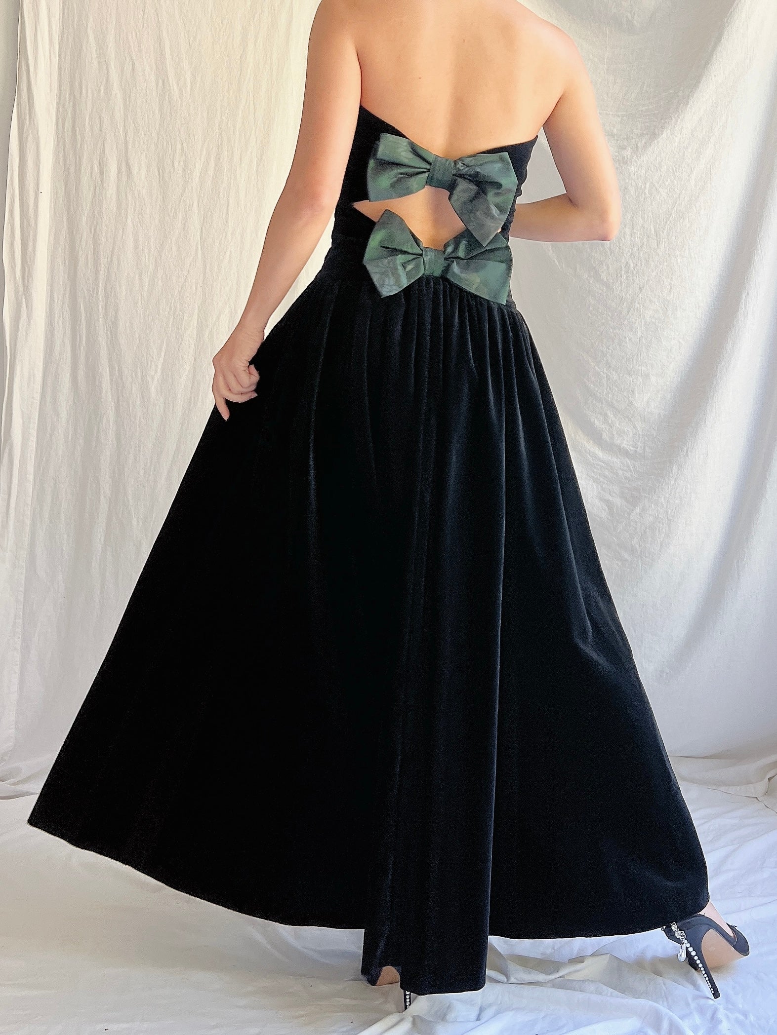 Vintage Laura Ashley Velvet Dropped Waist Dress - S | G O S S A M E R Vintage Laura Ashley Velvet Dropped Waist Dress - S | G O S S A M E R