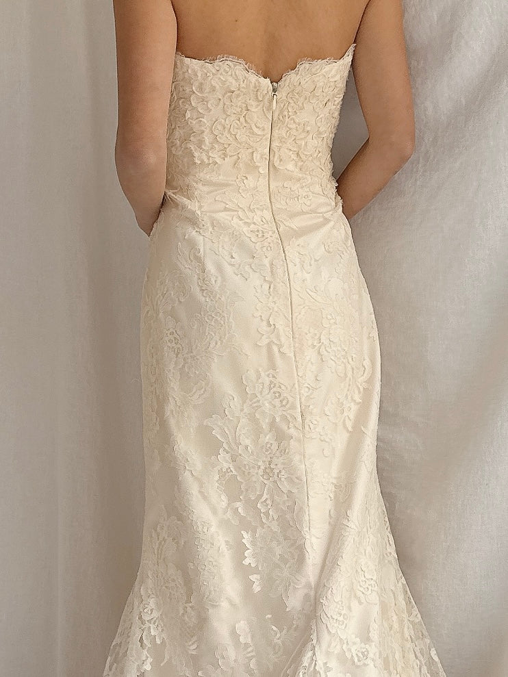 Vintage Strapless Lace Embroidered Gown - M/6