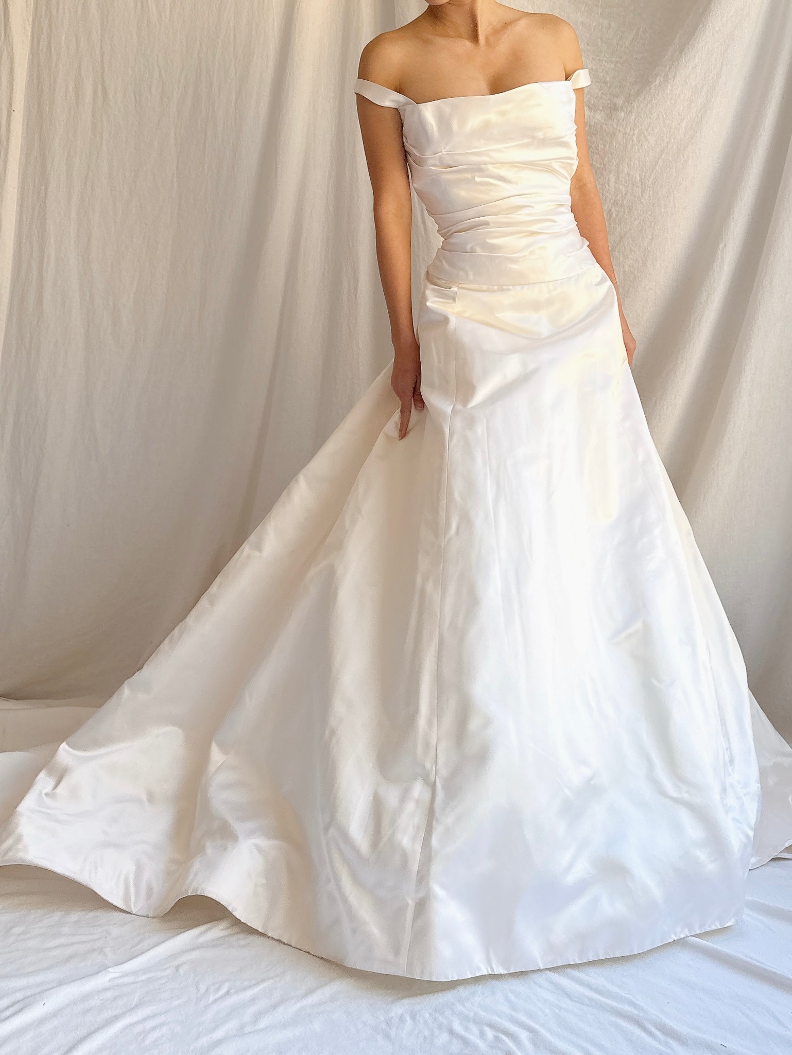 Vintage Silk Vera Wang Gown - L/US 12/14