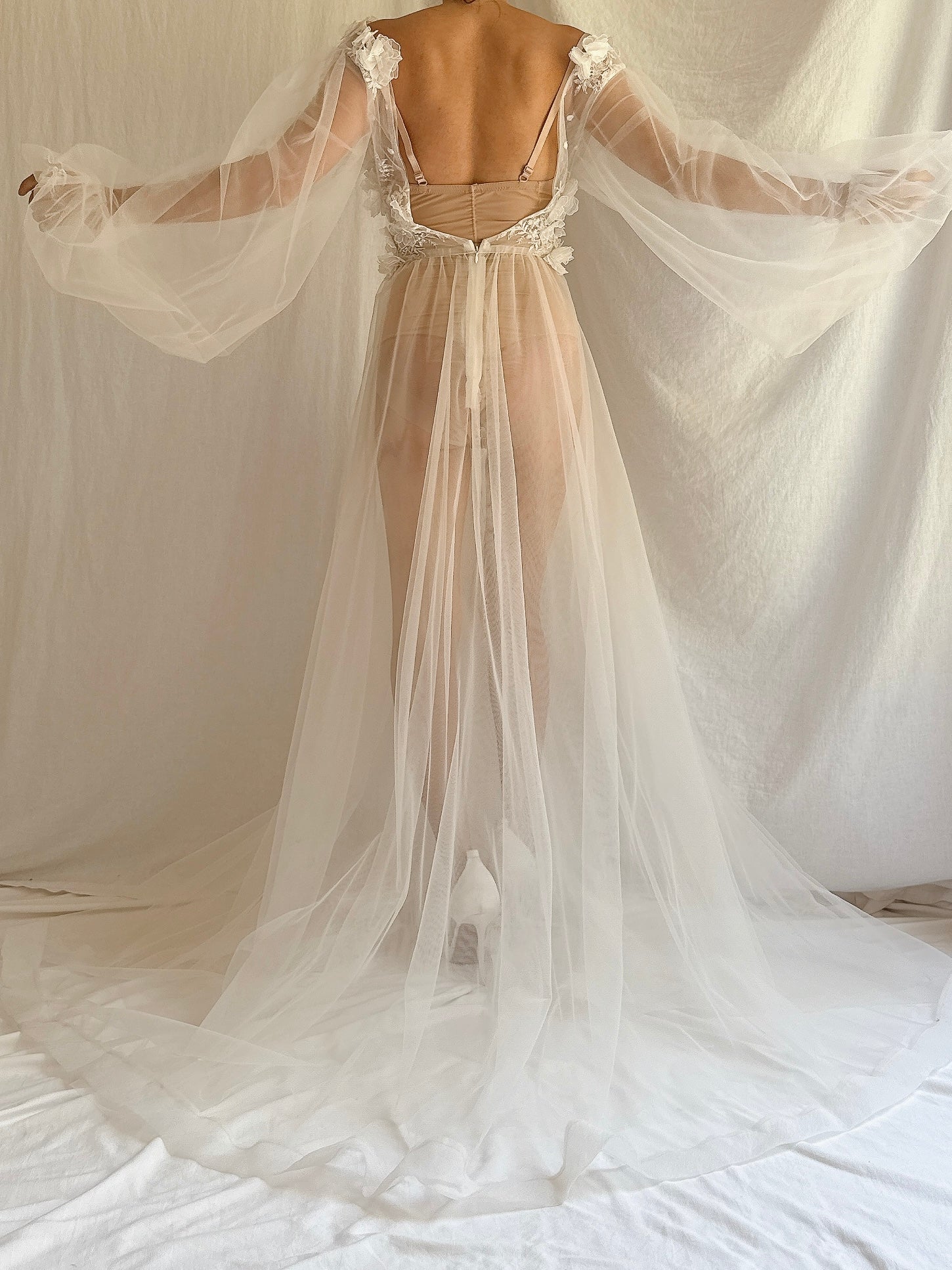 GOSSAMER Sheer Puff Sleeves Gown - S