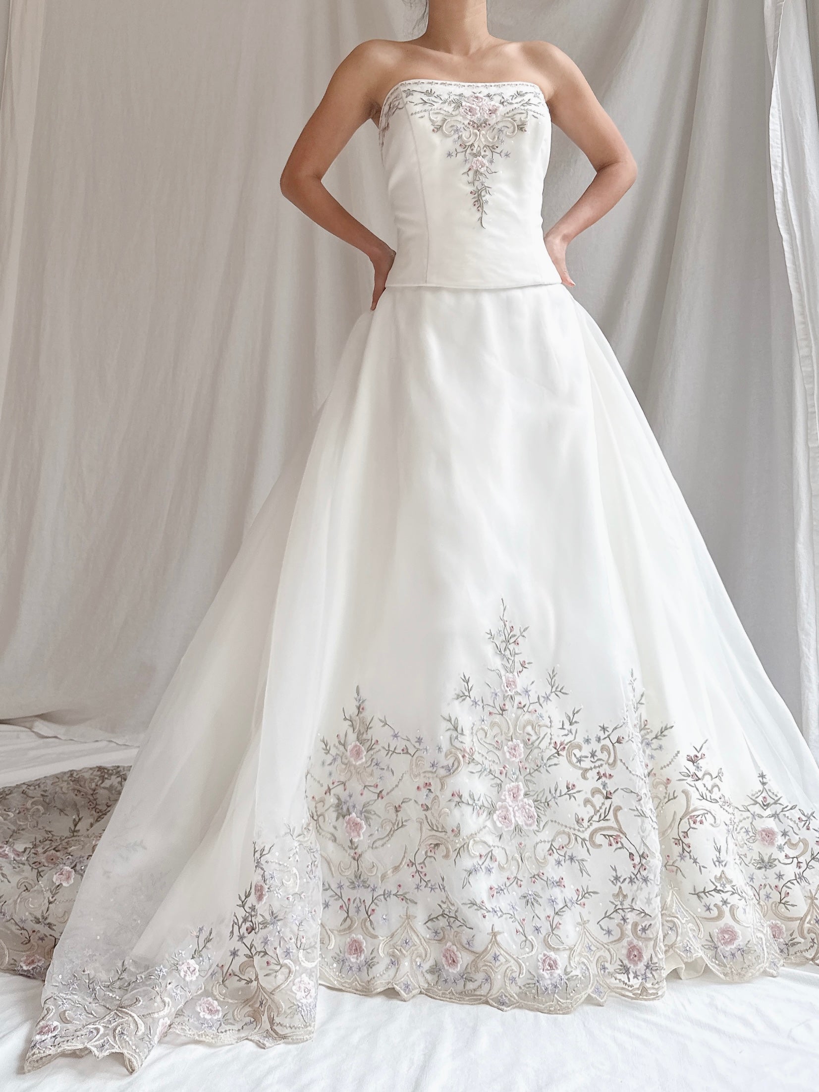 Vintage Embroidered 2-Piece Set - M/L 10