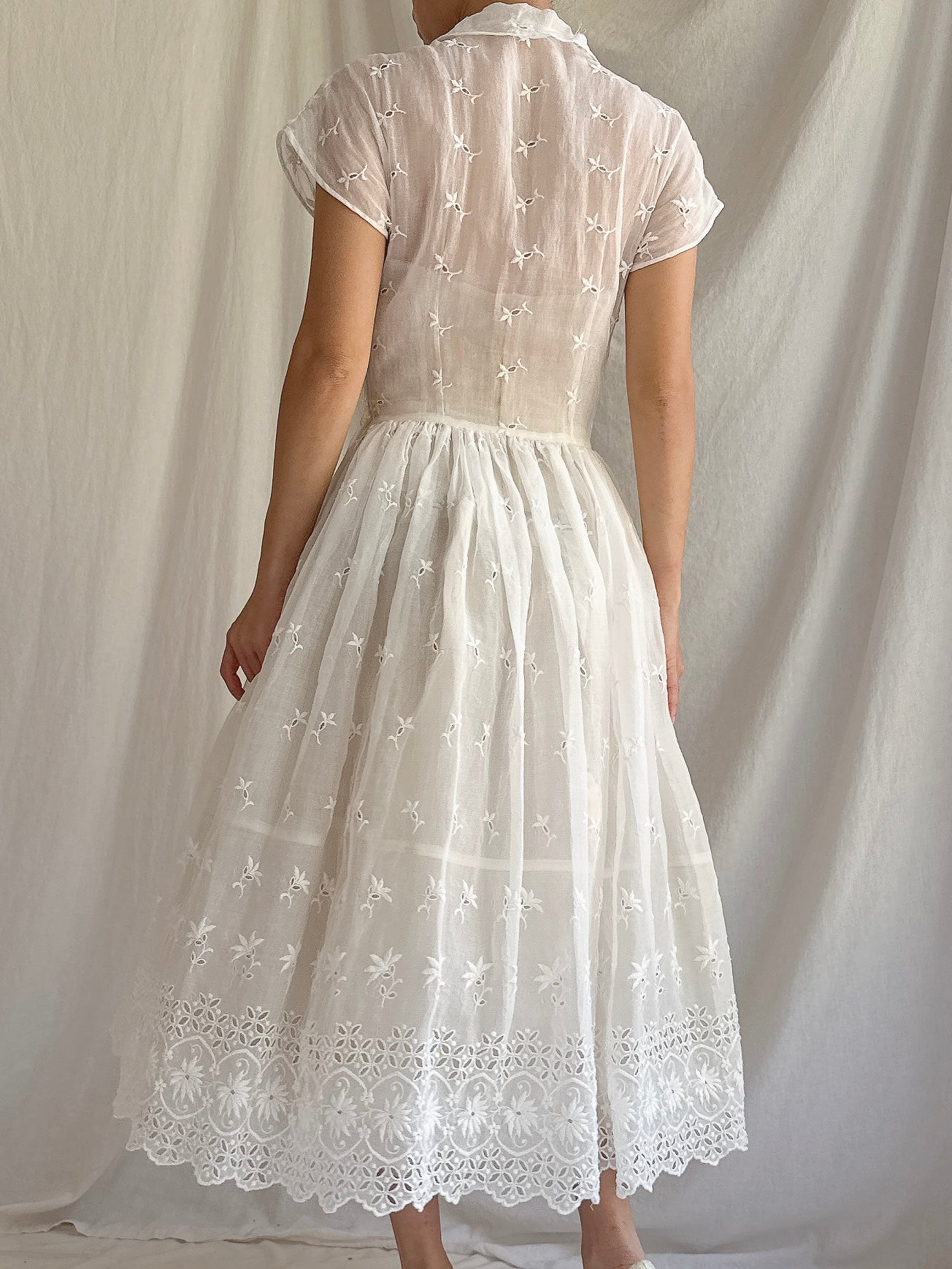 Vintage Embroidered Organdy Dress - XS