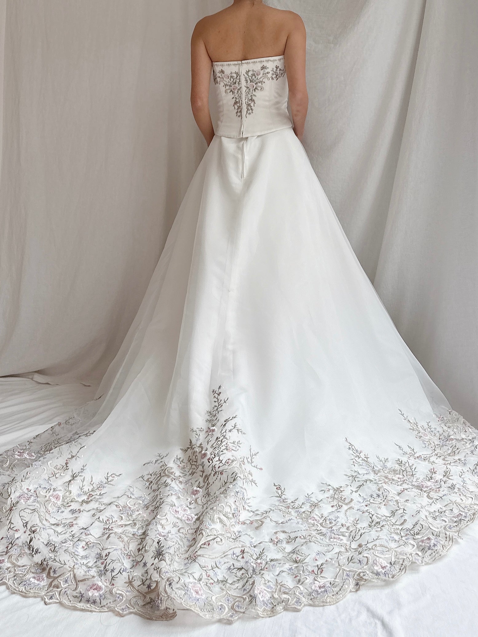 Vintage Embroidered 2-Piece Set - M/L 10