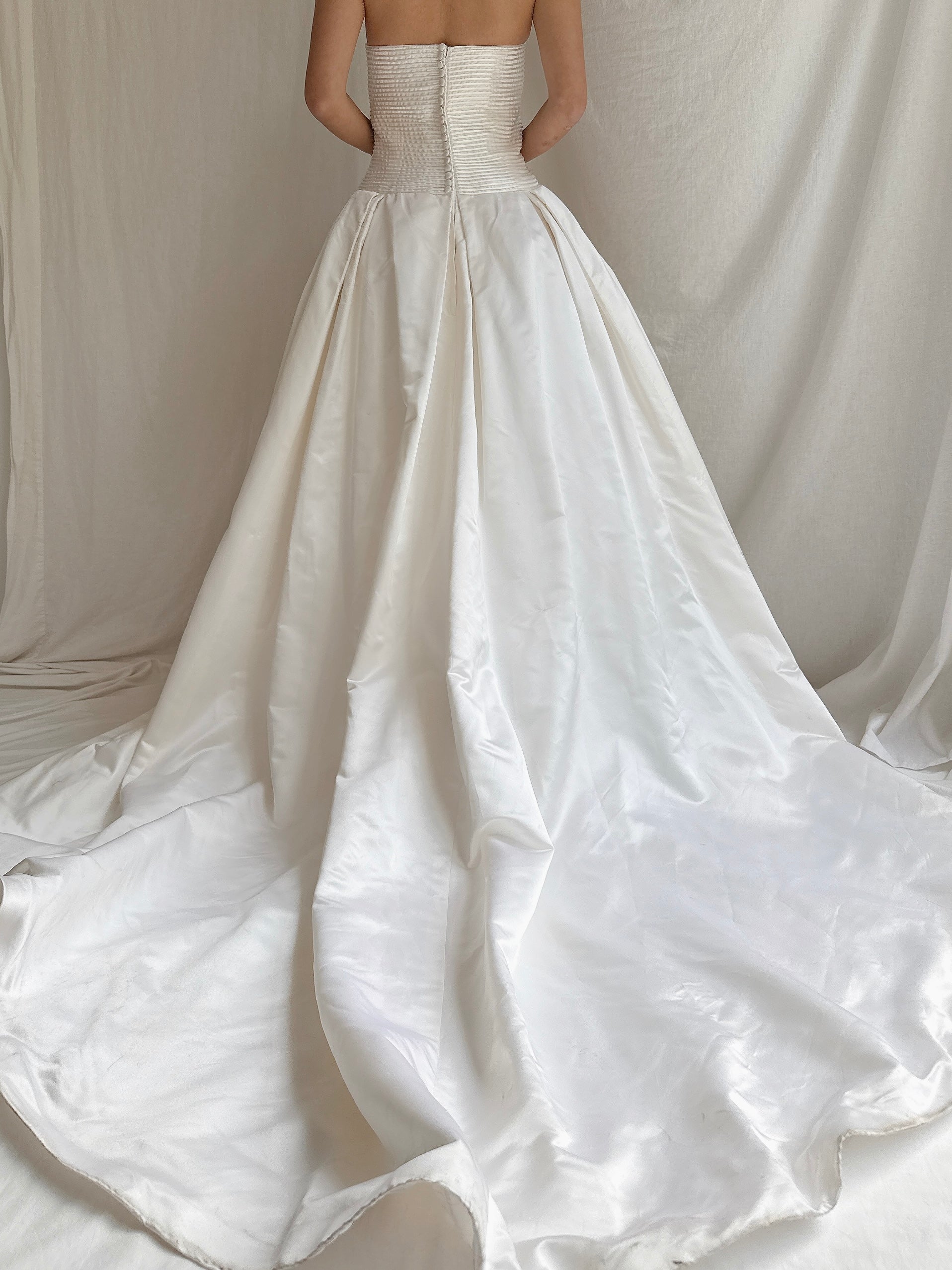 Vintage Sill Strapless Gown - S