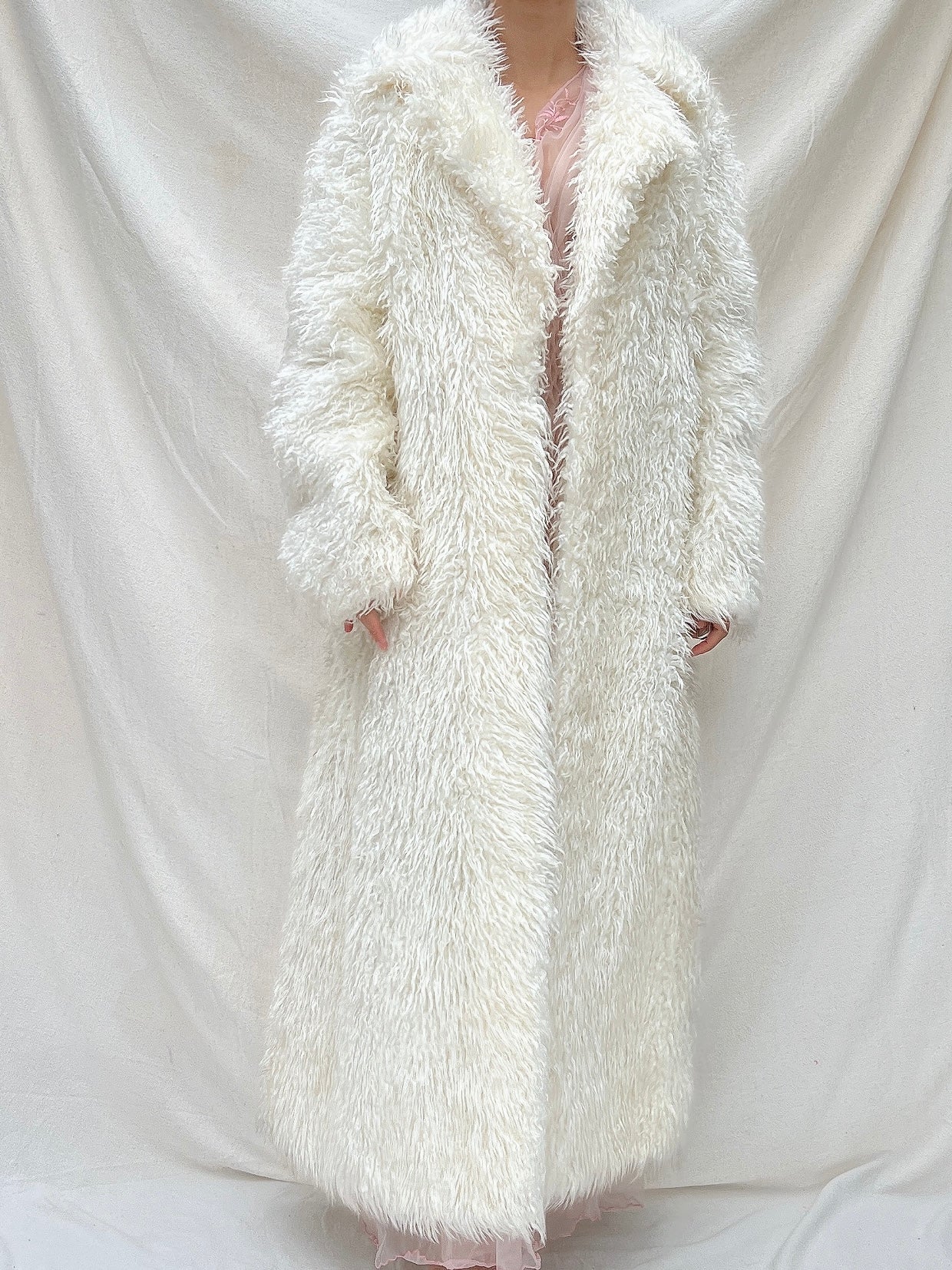 Vintage Ivory Shaggy Coat - M