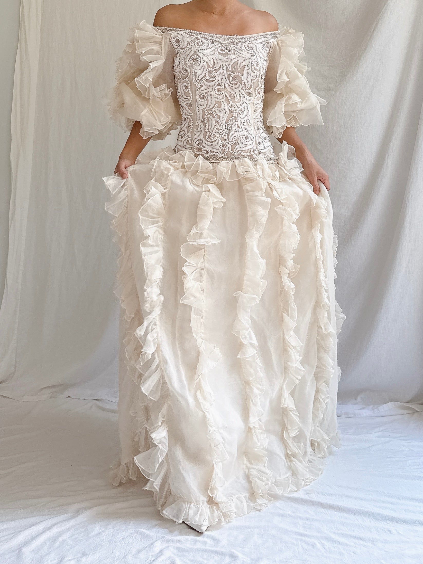 Vintage Oscar de la Renta Silk Organza Embellished Gown - M