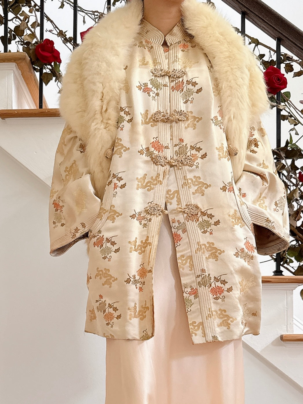 1950s Silk Jacket with fur Stole - Size M