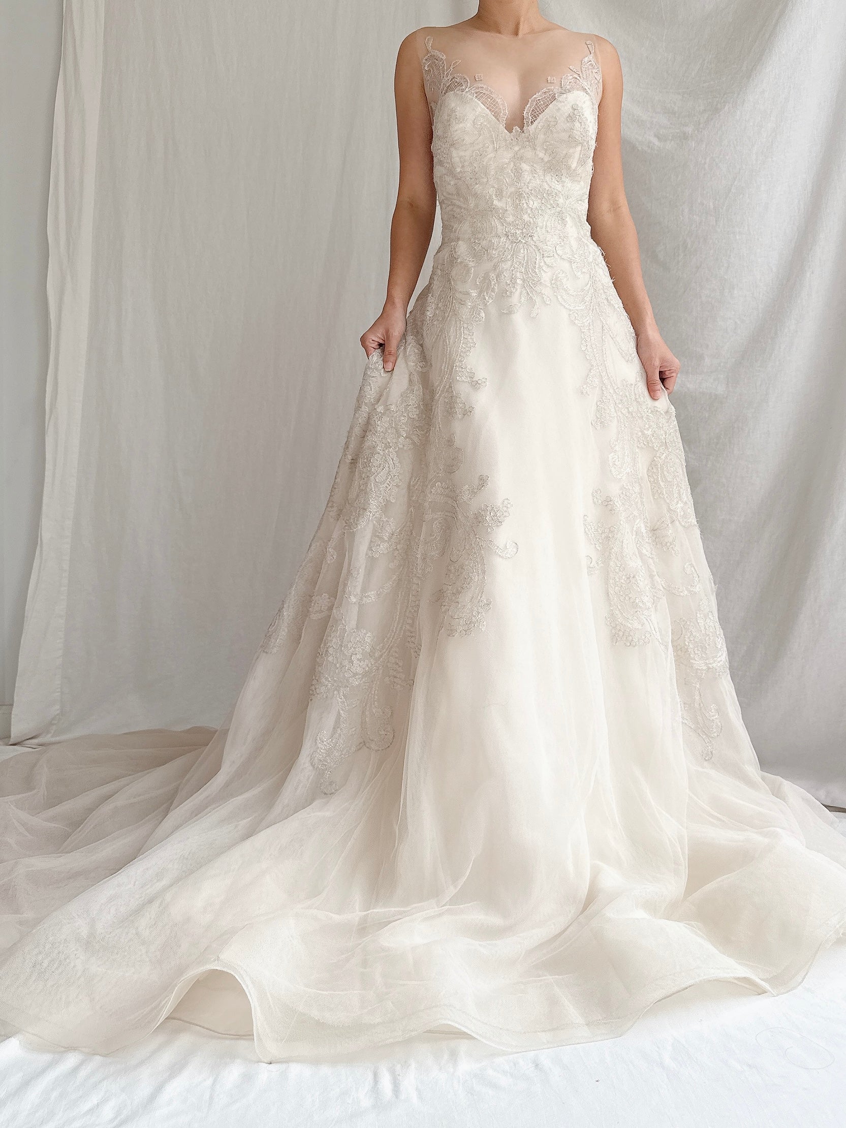 Liancarlo Couture Tulle Metallic Lace Gown - M/6