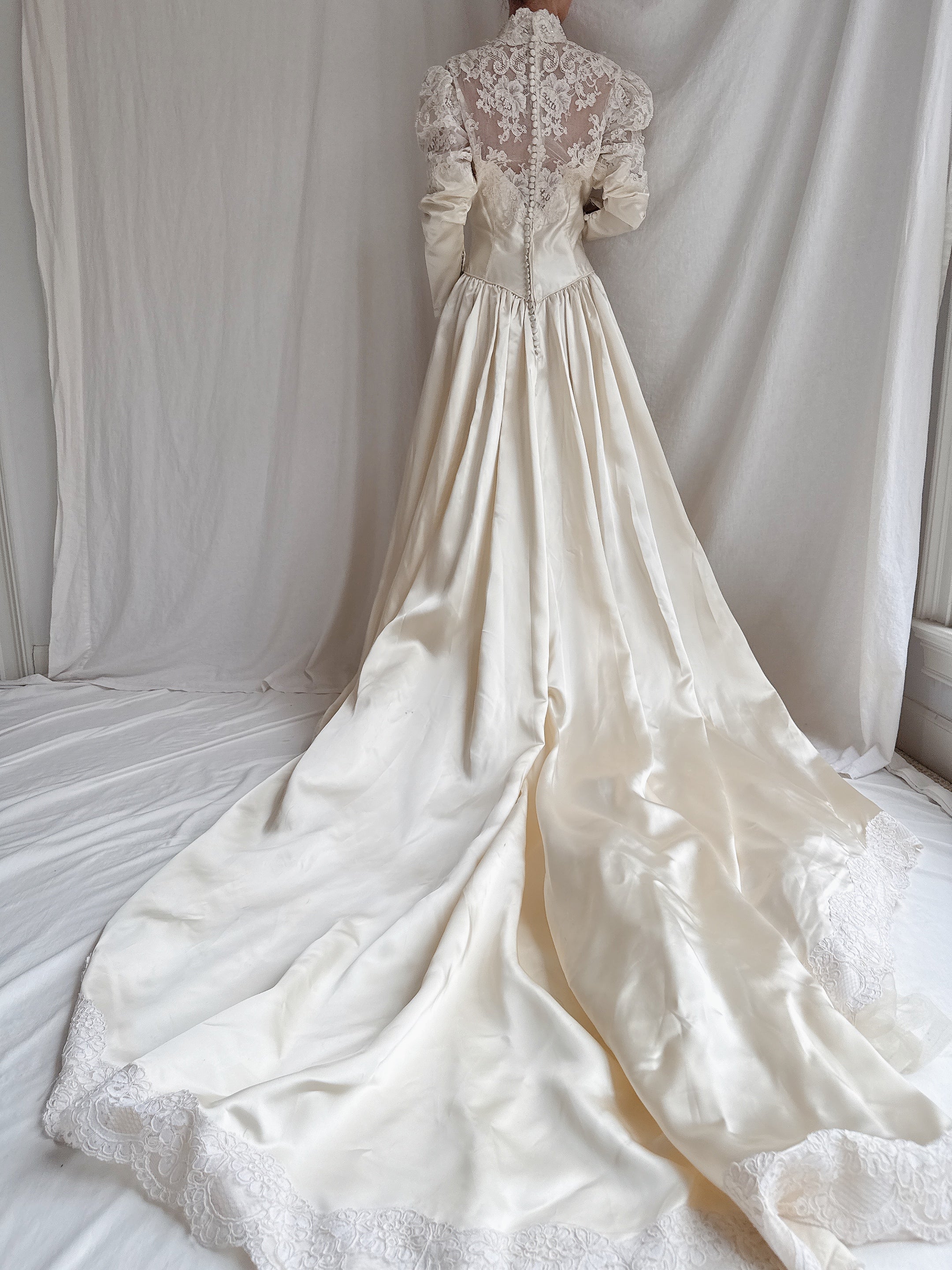 Vintage Satin Long Sleeve Dress - S