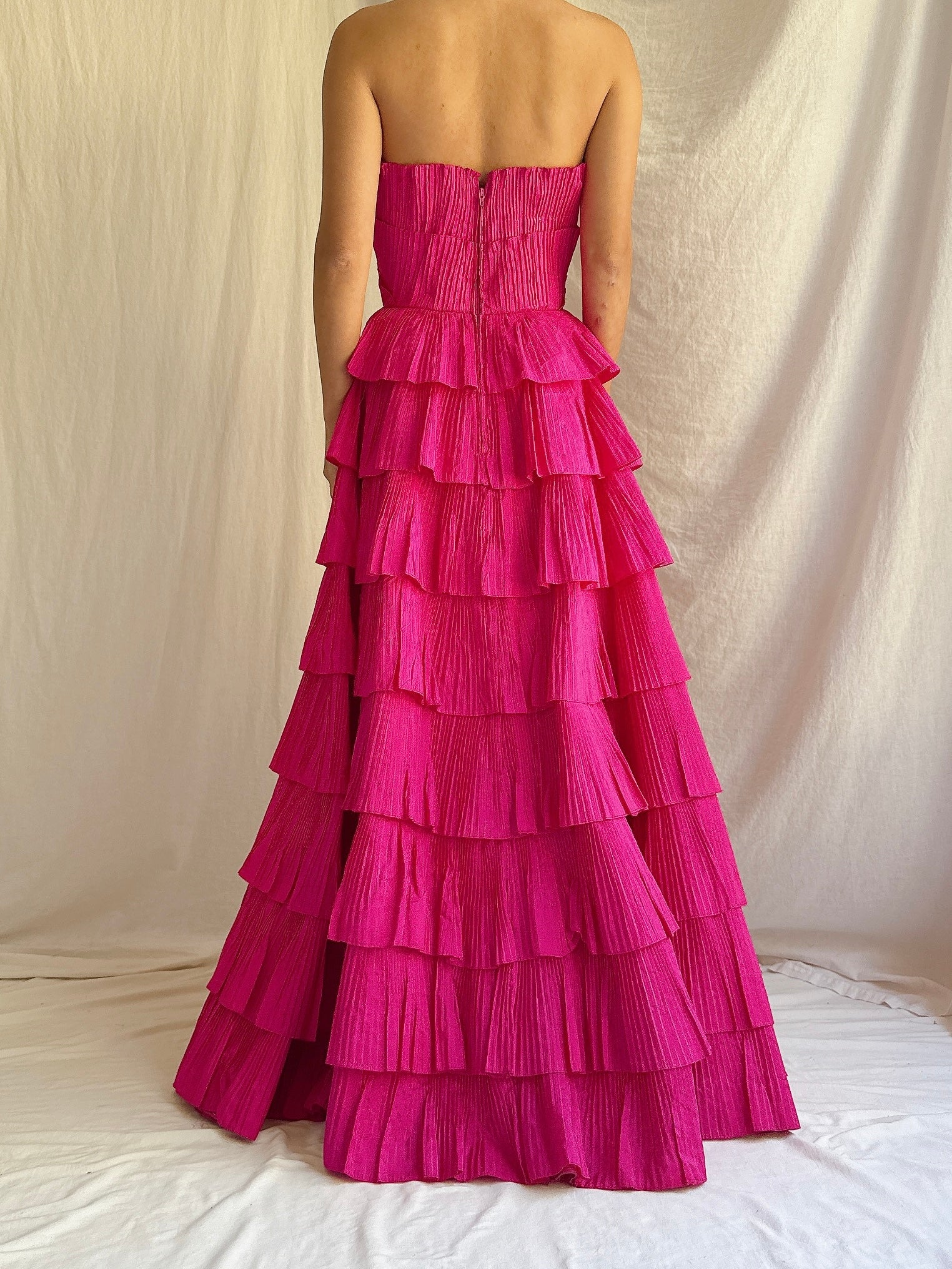 Vintage Saks 5th Ave Scalloped Silk Petal Dress - Size 4