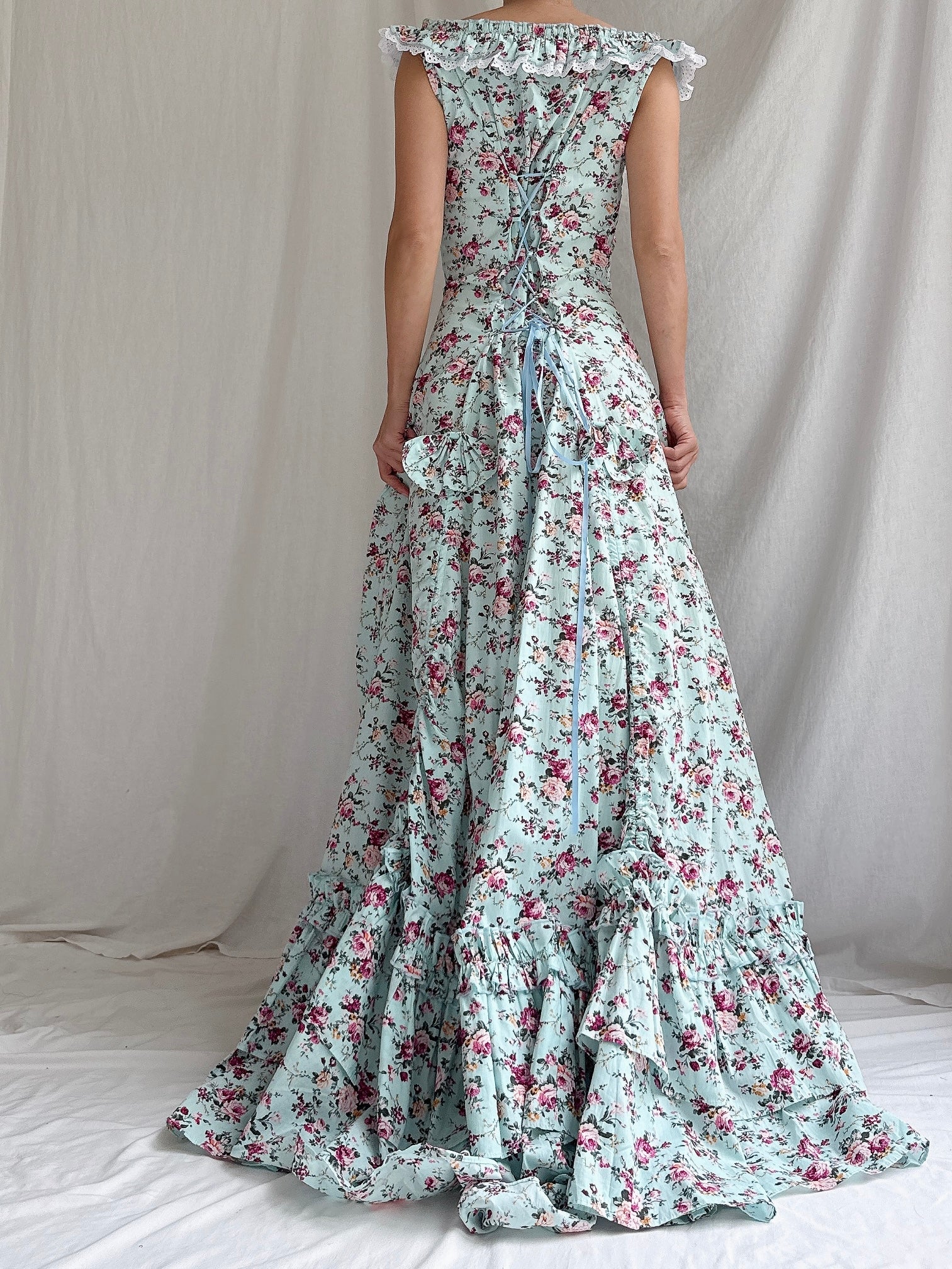 Vintage Cotton Floral Dress - XS-M