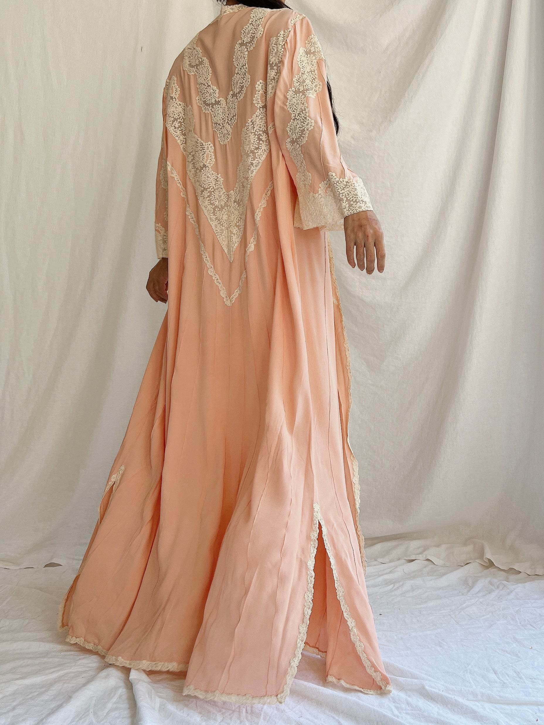 1930s Peach Silk Duster - OSFM