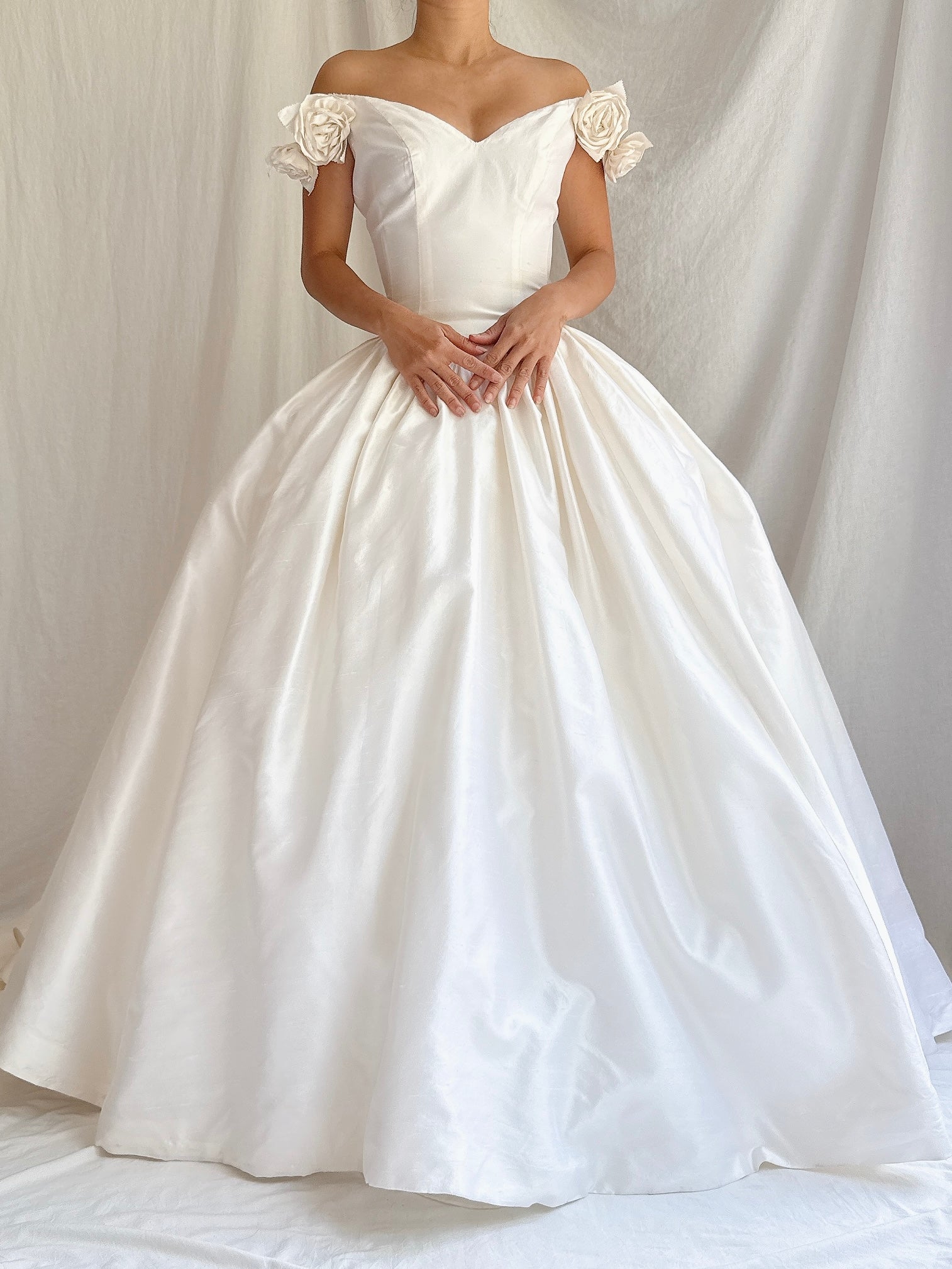 Vintage Off-the-Shoulder Silk Gown - S