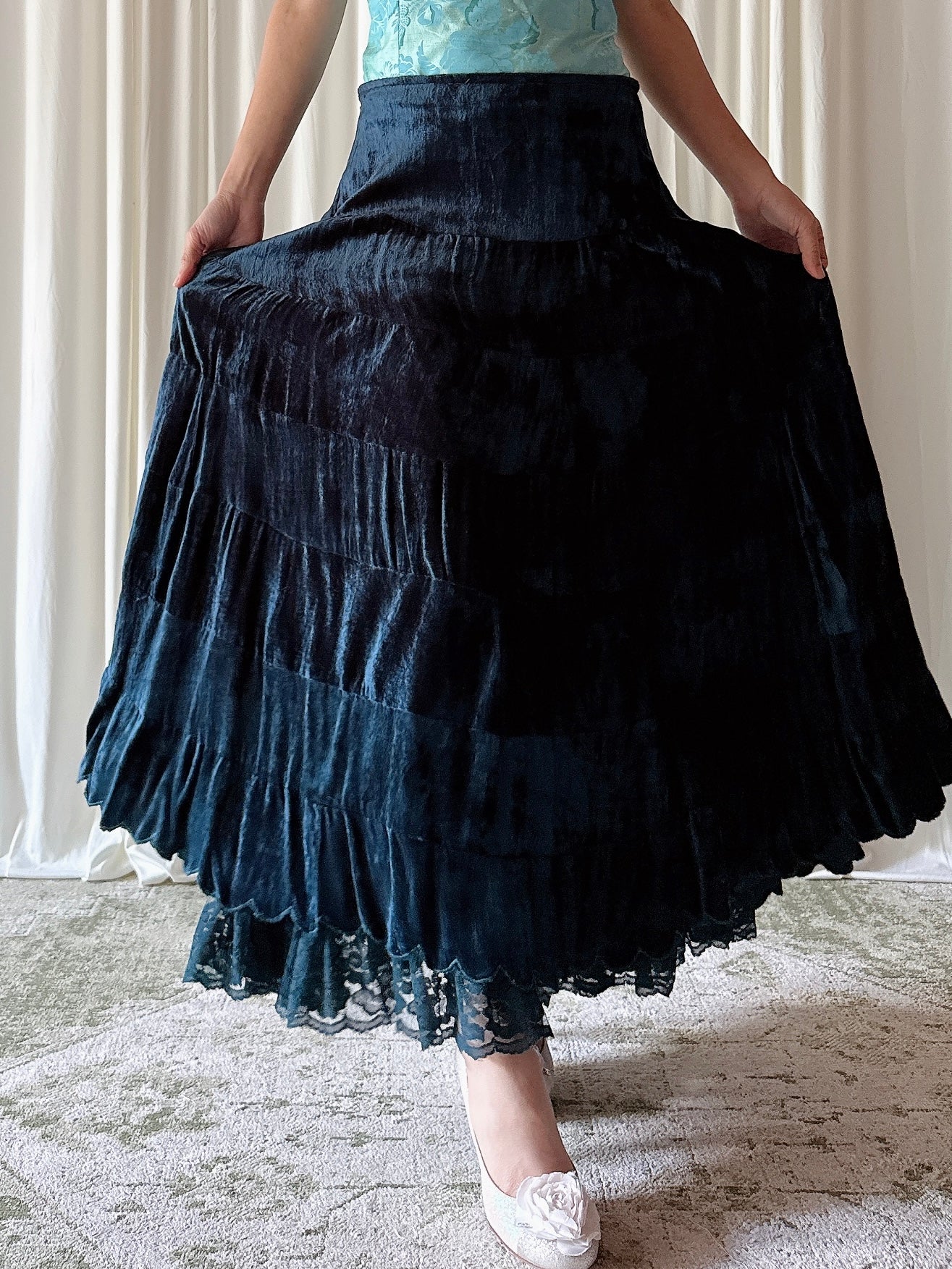 Vintage Serena Kay Blue Velvet Skirt - Waist 27”