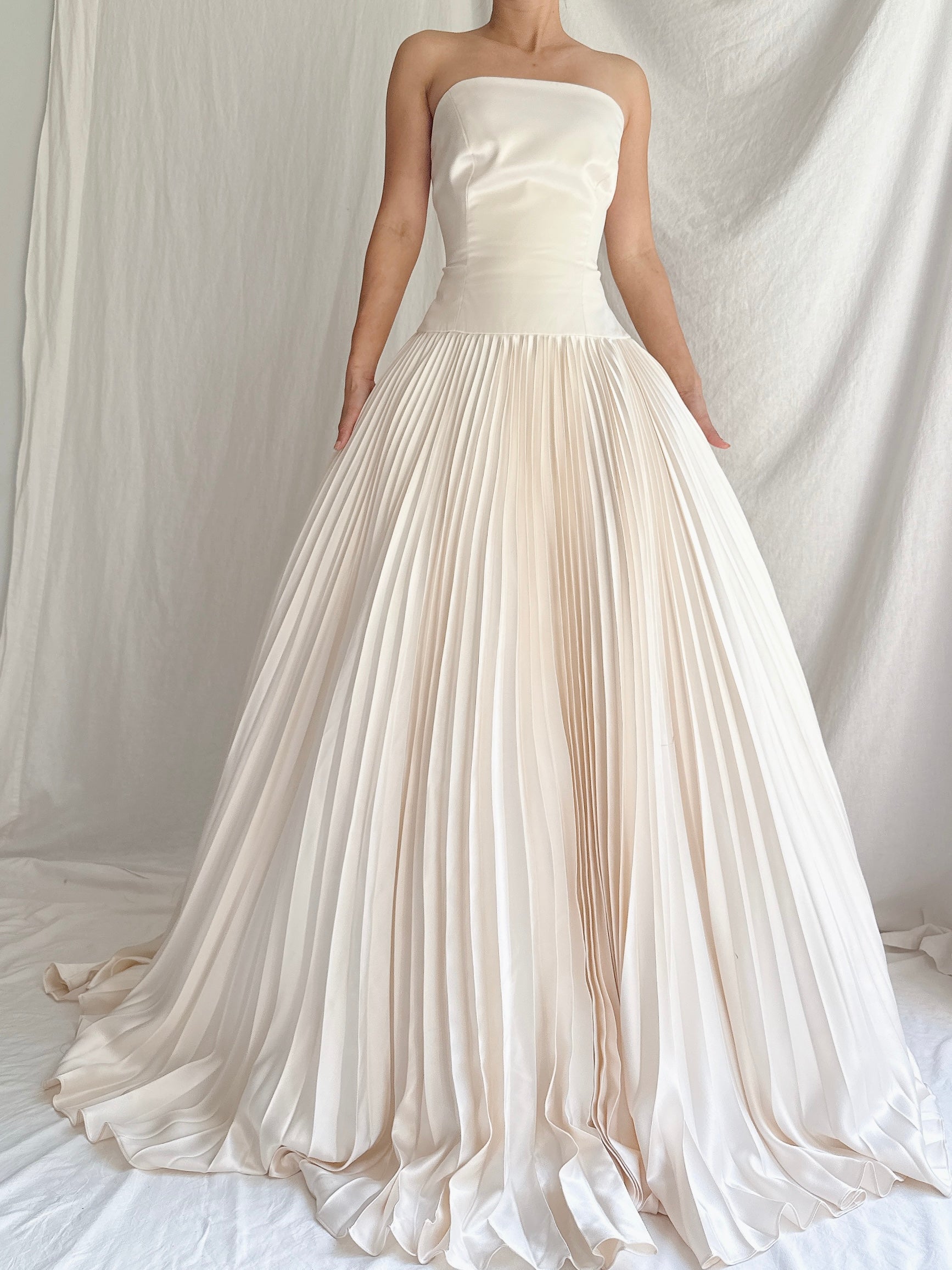 Vintage Lazaro Silk Pleated Gown - M/10