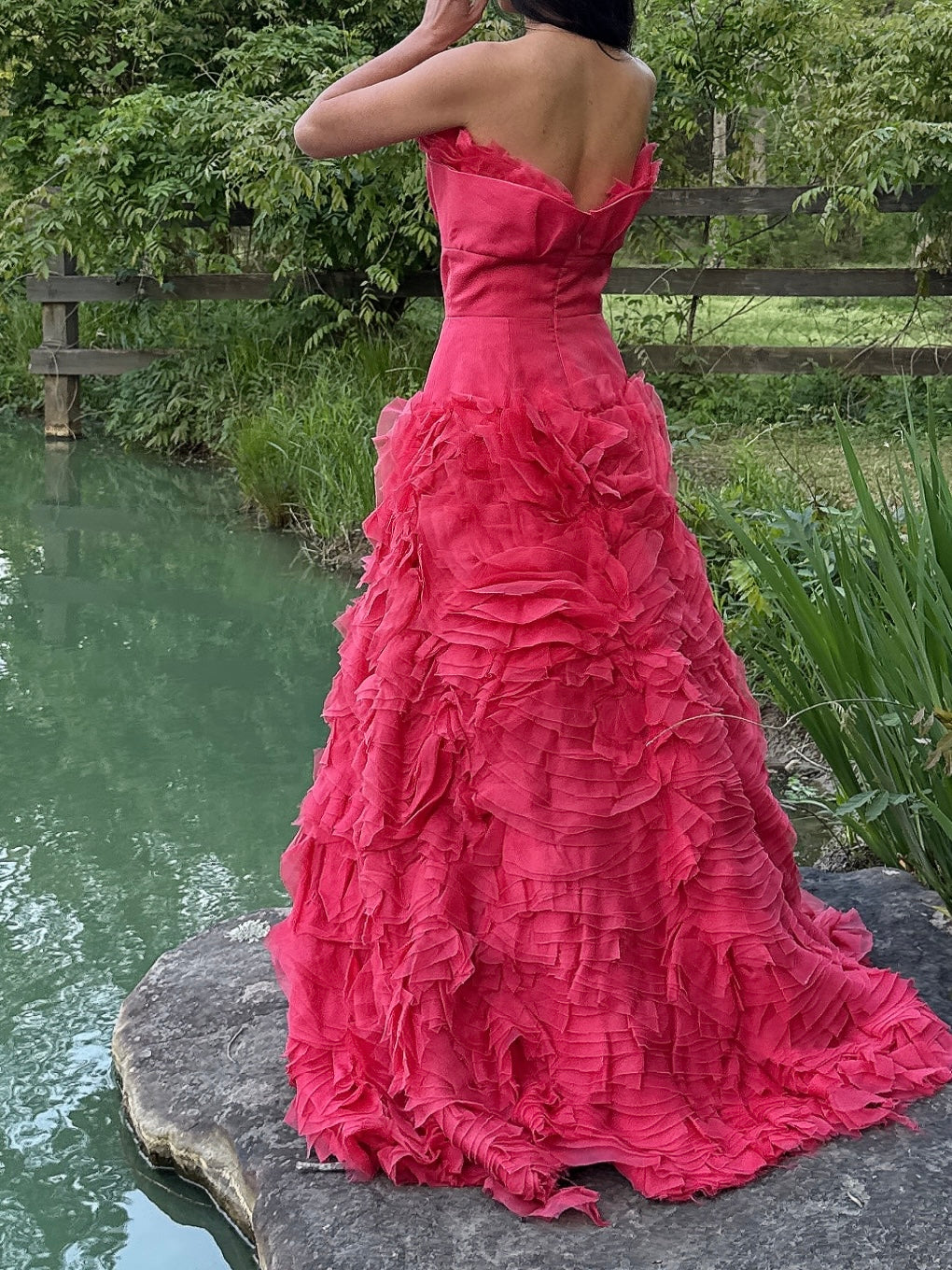 Vintage Monique Llhuilier Silk Organza Ruffle Gown - M/6