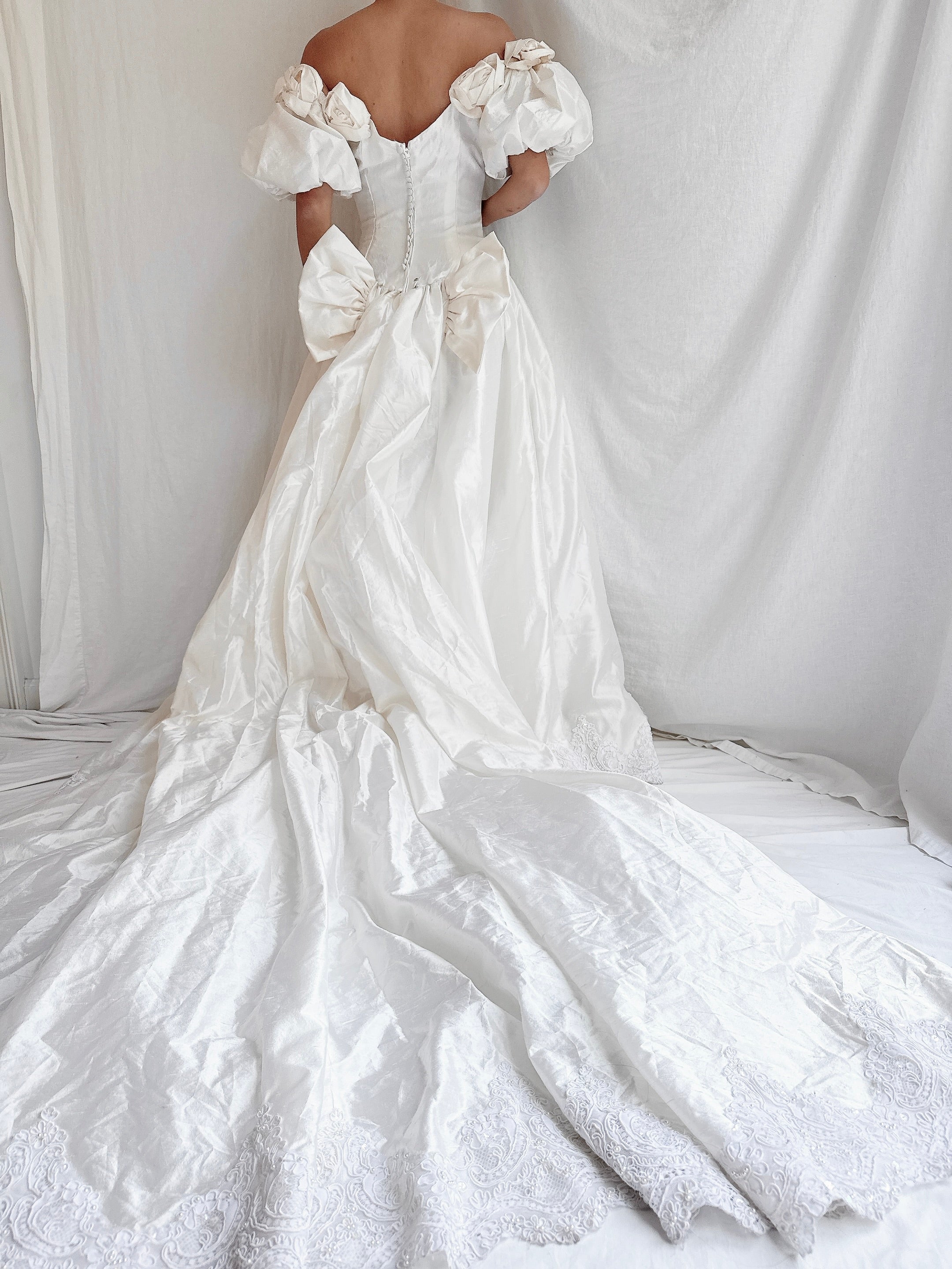 Vintage Raw Silk Off-the-Shoulder Gown - S