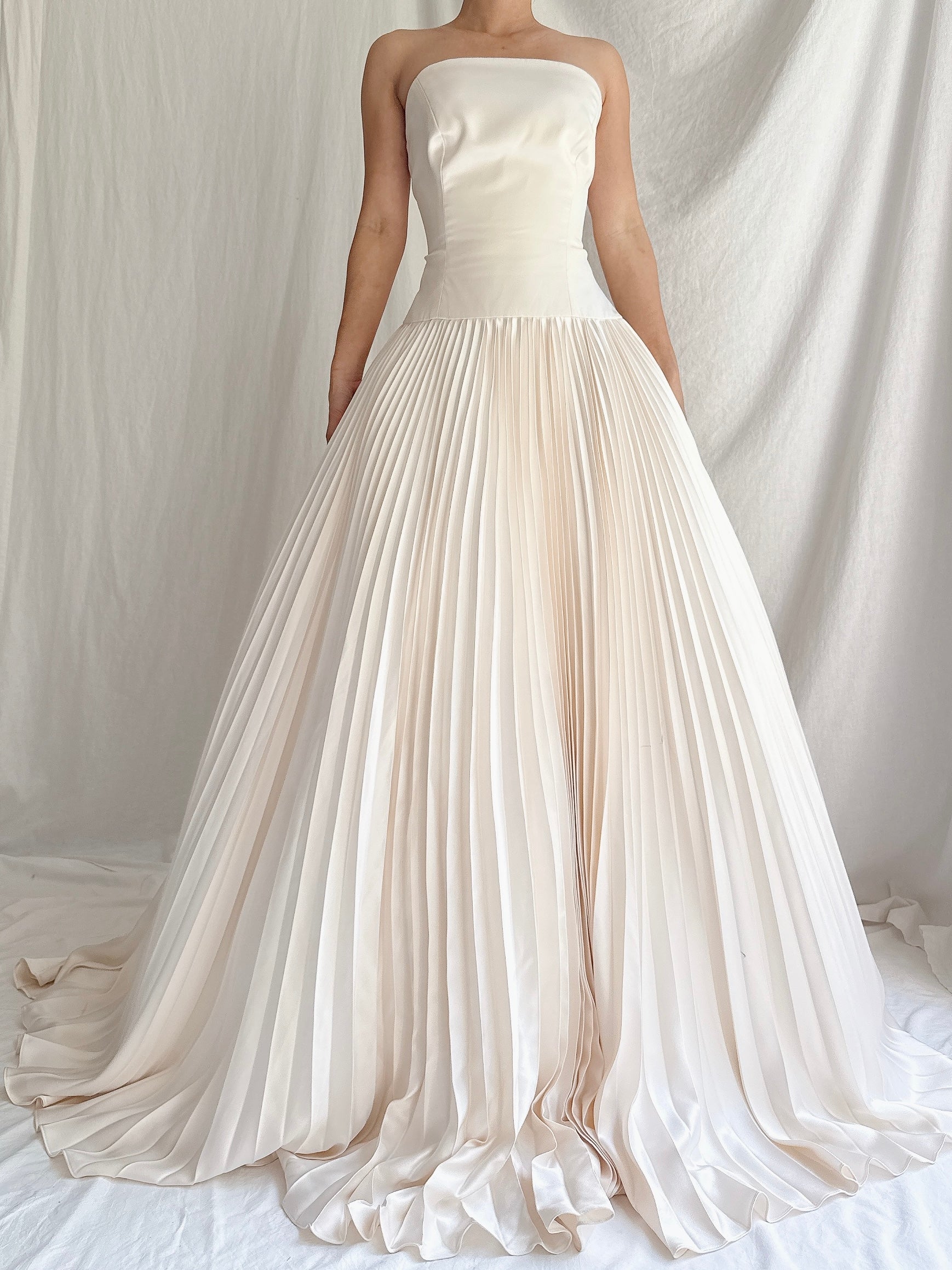 Vintage Lazaro Silk Pleated Gown - M/10