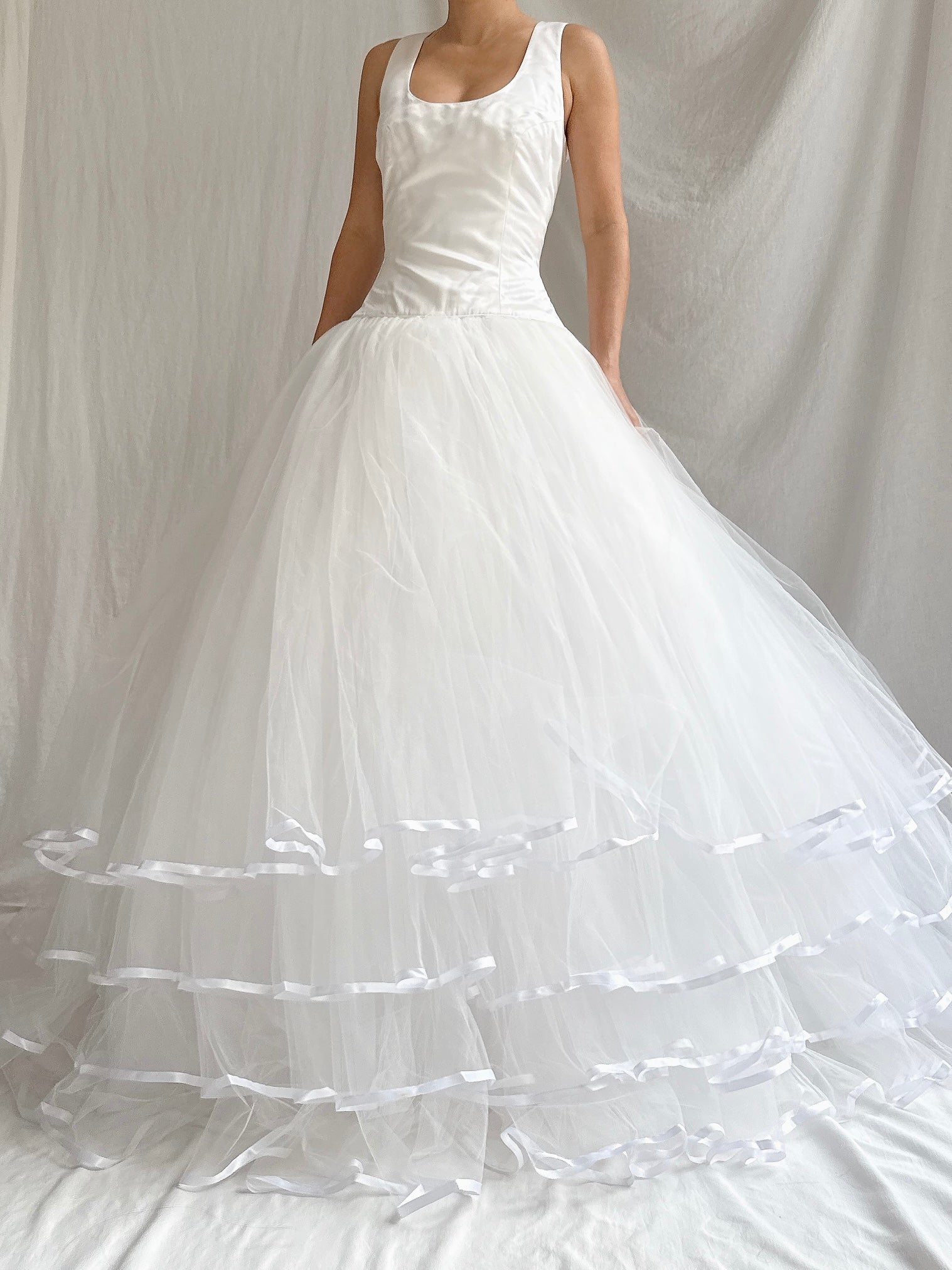 1990s Lazaro Silk and Tulle Gown - M 6