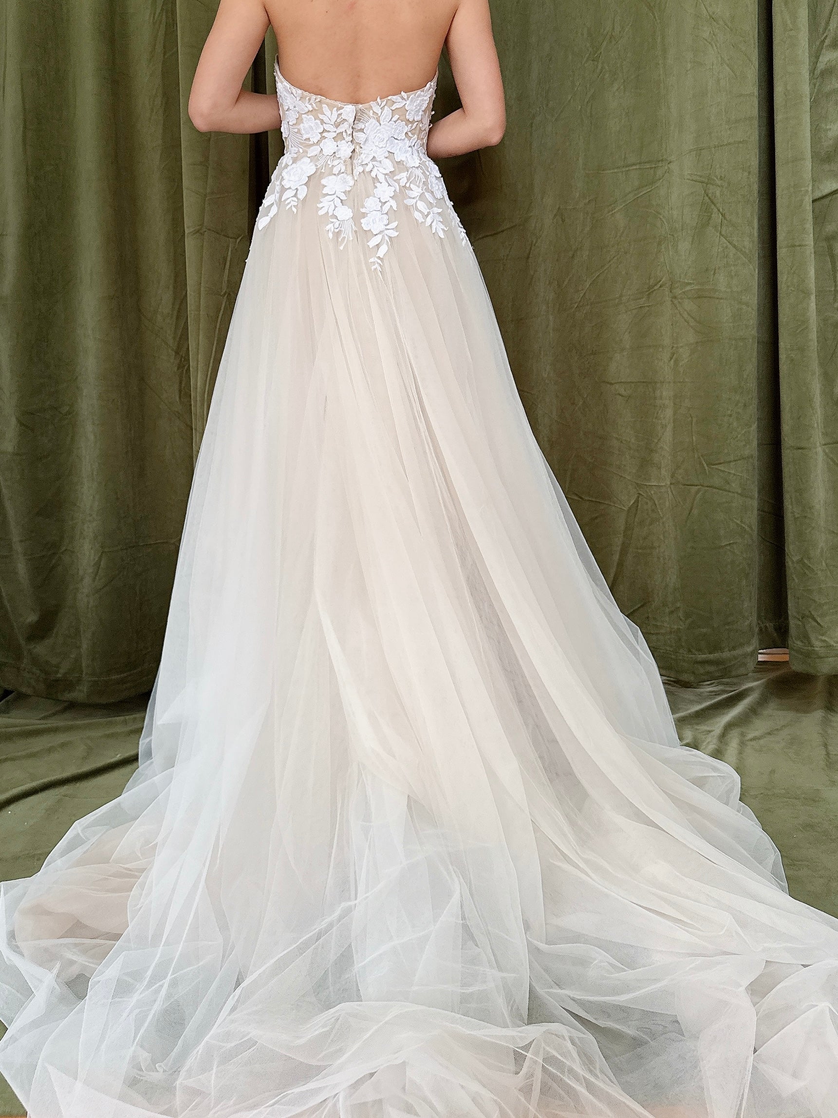 Mira Zwillinger Strapless Nude Tulle Embroidered Dress - M/8