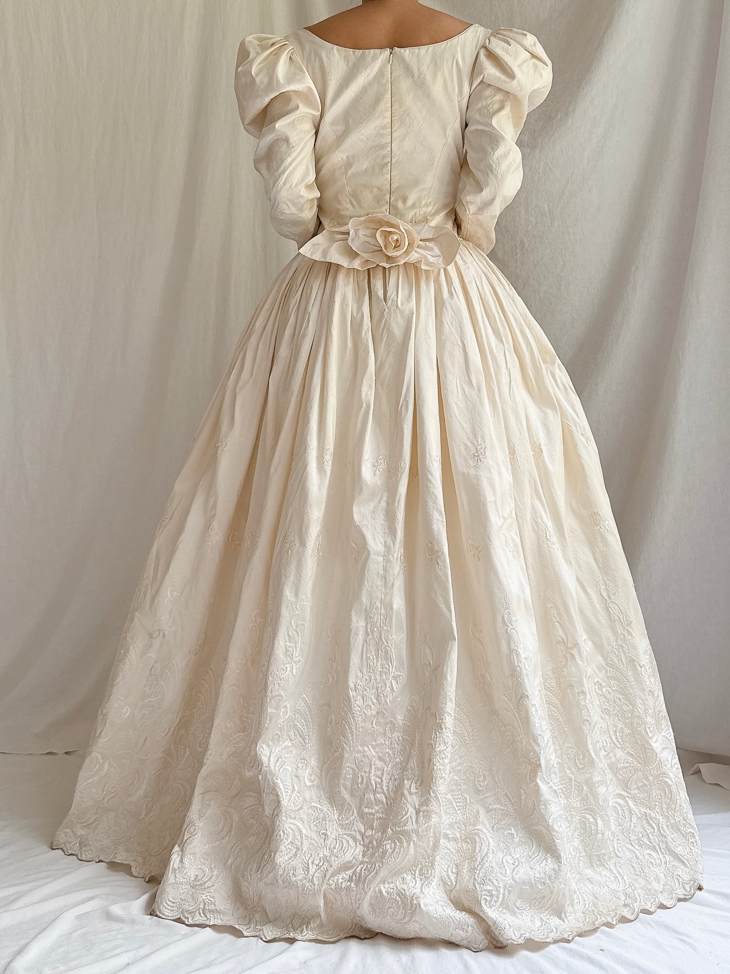 Vintage Silk Embroidered Gown - M