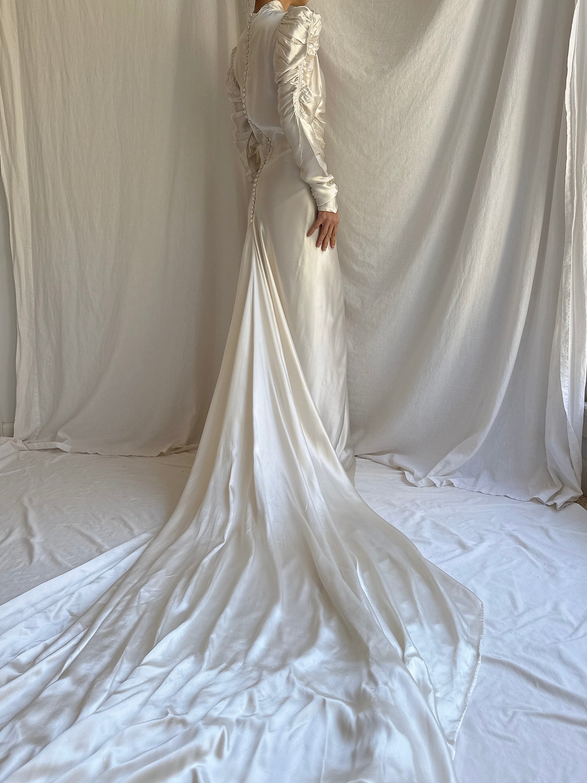 1930s Ruche Long Sleeve Satin Gown - S