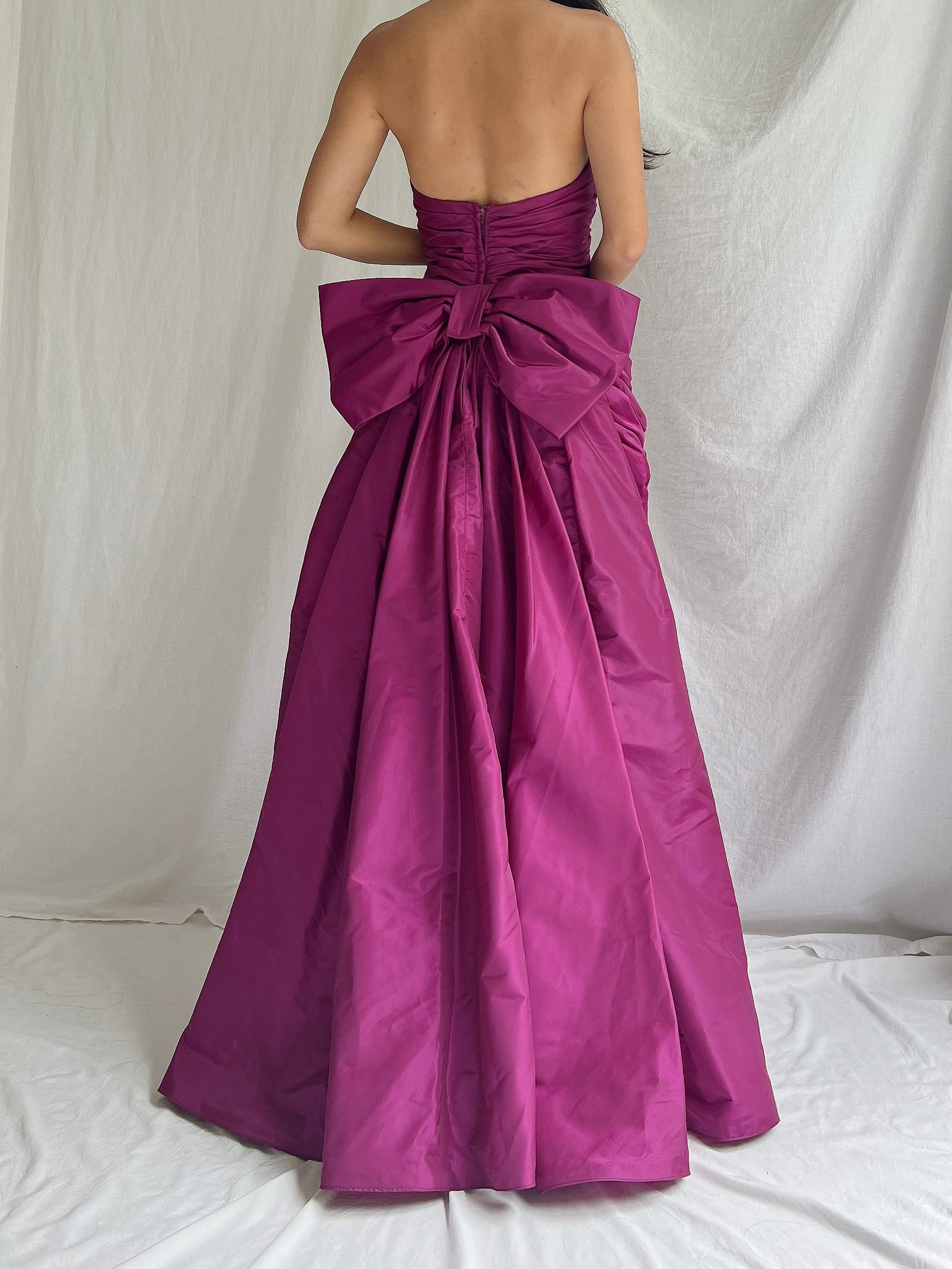 1990s Victor Costa Ruche Gown - S/6